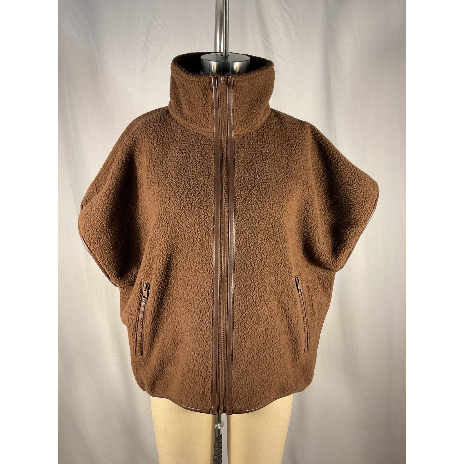 Lamarque 'Eudora' Brown Fleece Vest Size XS