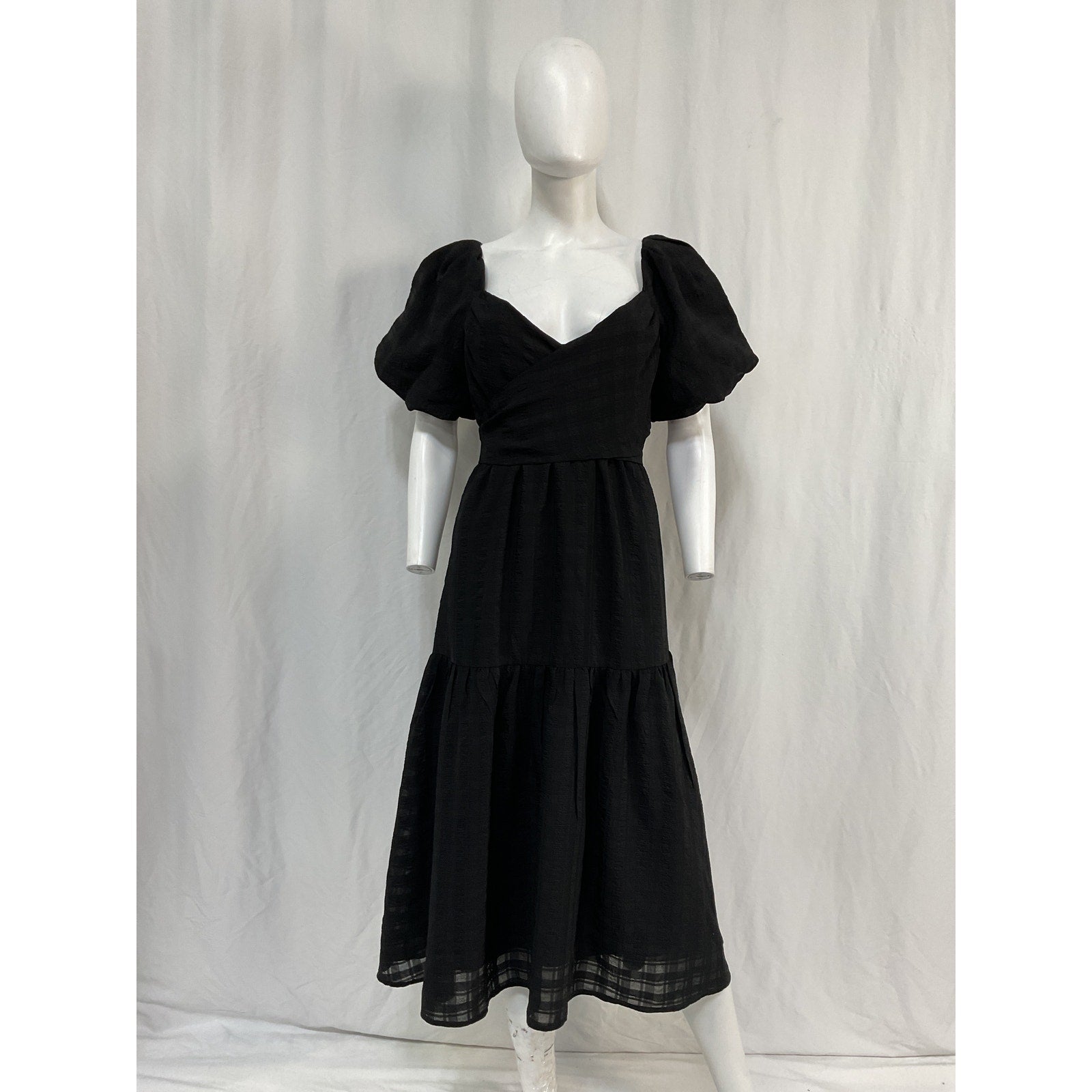 Astr The Label 'Sonnet' Black Puff Sleeve Midi Dress Size M