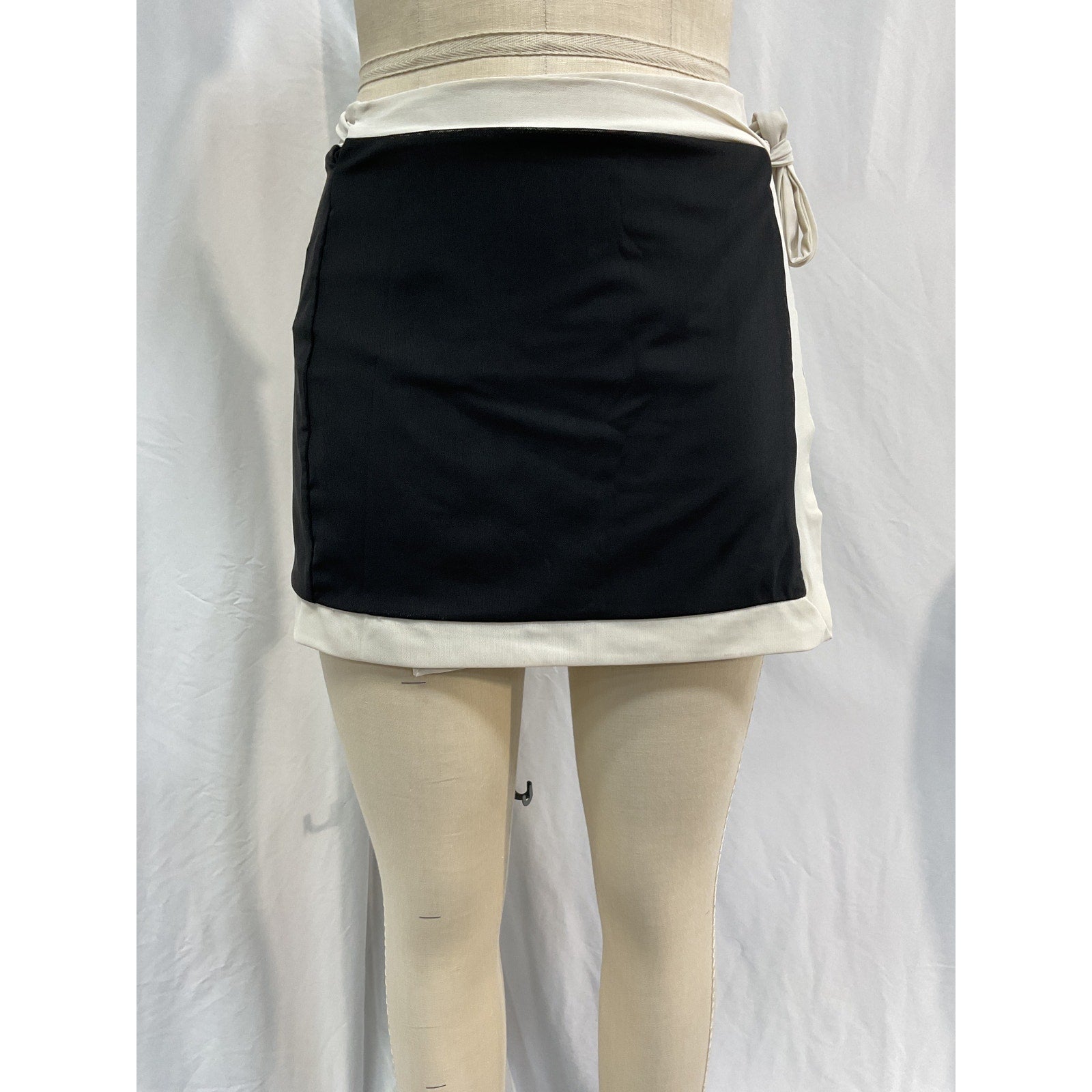 Staud 'Gretchen' Black Polyamide Mini Wrap Skirt Size L