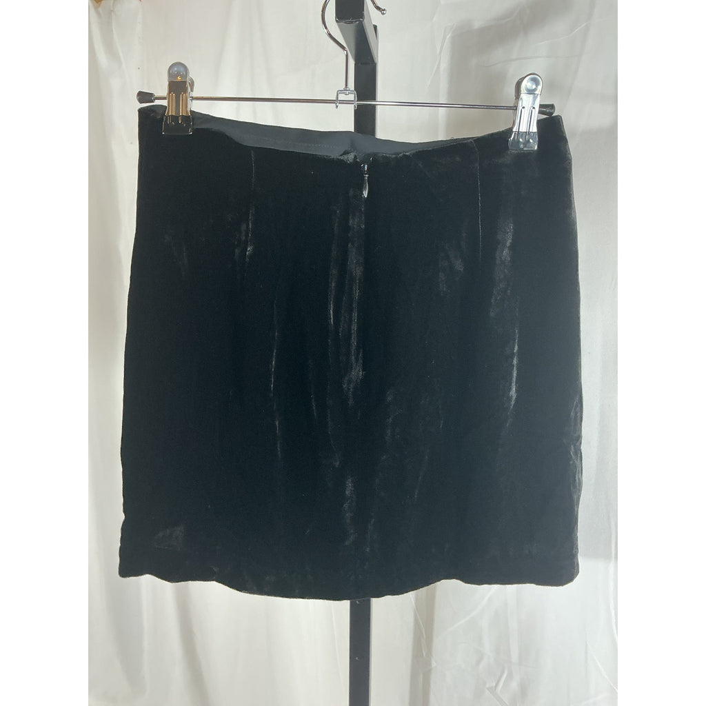Reformation 'Veranda' Black Velvet Skirt Size 2