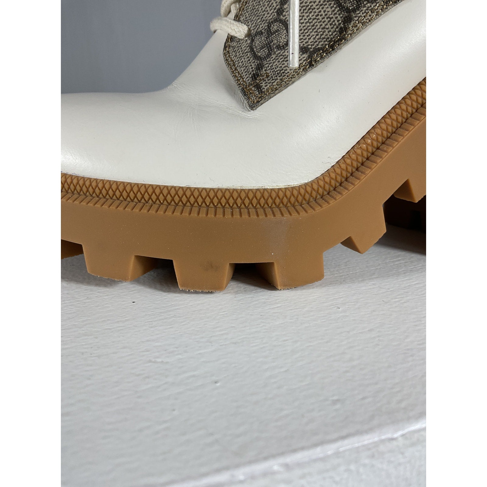 Gucci White Leather Trip GG Bootie Size 7