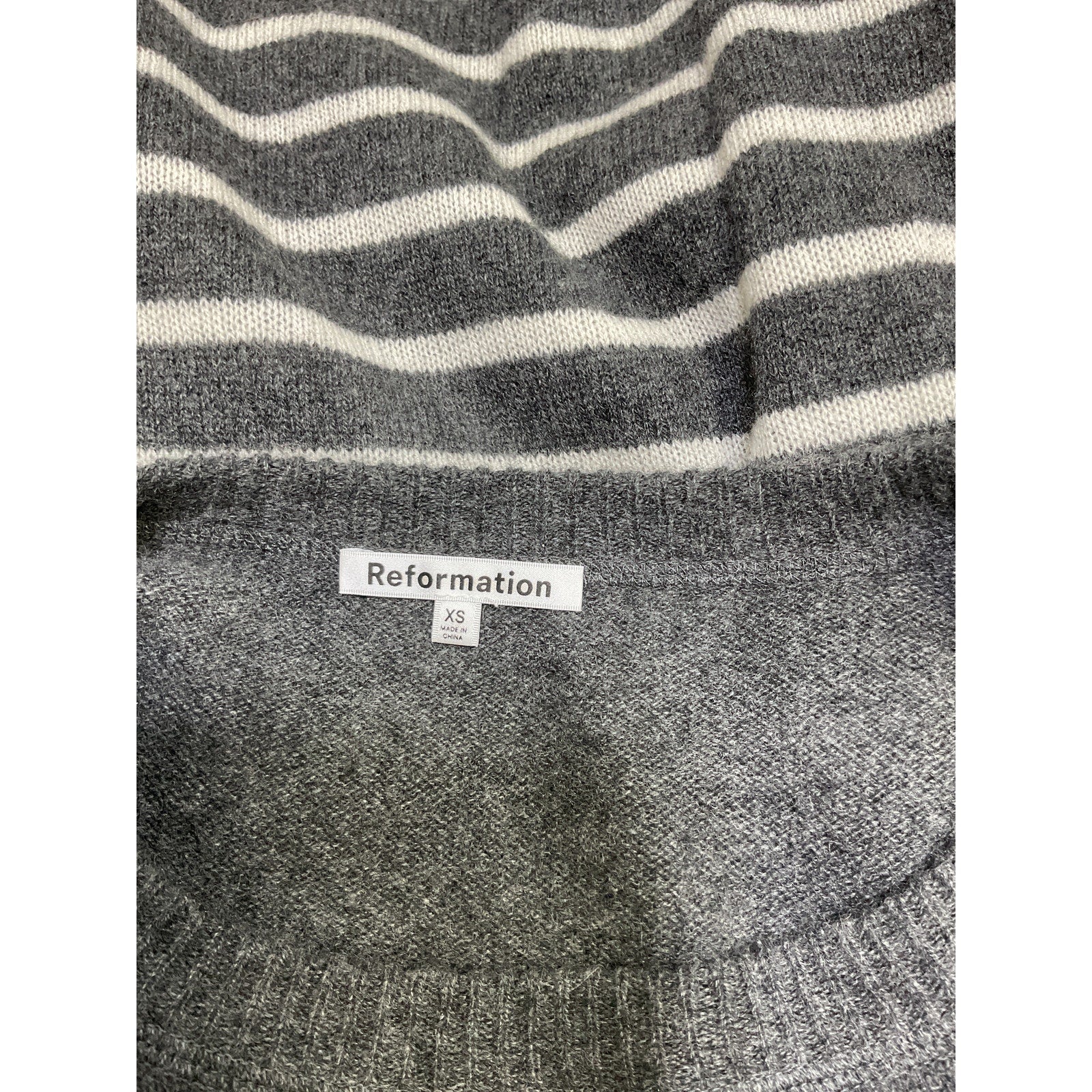 Reformation 'Boyfriend' Black Cashmere Sweater Size XS