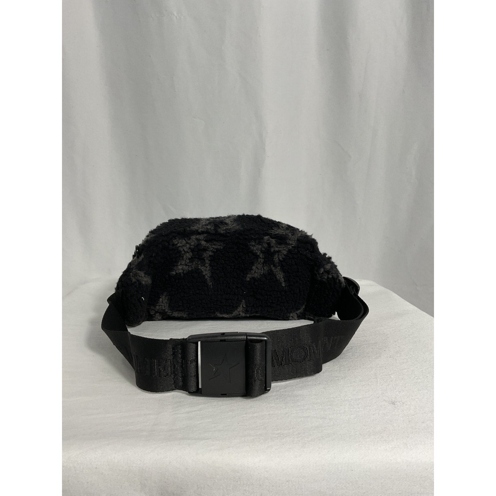 Perfect Moment 'Sherpa' Black Star Detail Waist Bag