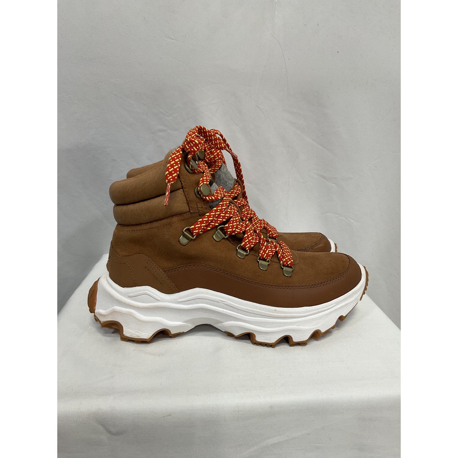Sorel 'Kinetic Breakthru' Suede Leather Brown Conquest Boot Size 8.5