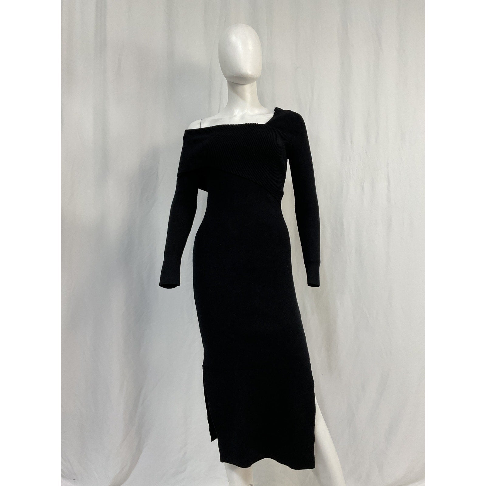 Line & Dot 'Sylvie' Black Rayon Midi Sweater Dress Size XS