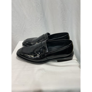 Stuart Weitzman 'Royce Kiltie' Black Leather Brushed Calf Loafer Size 7