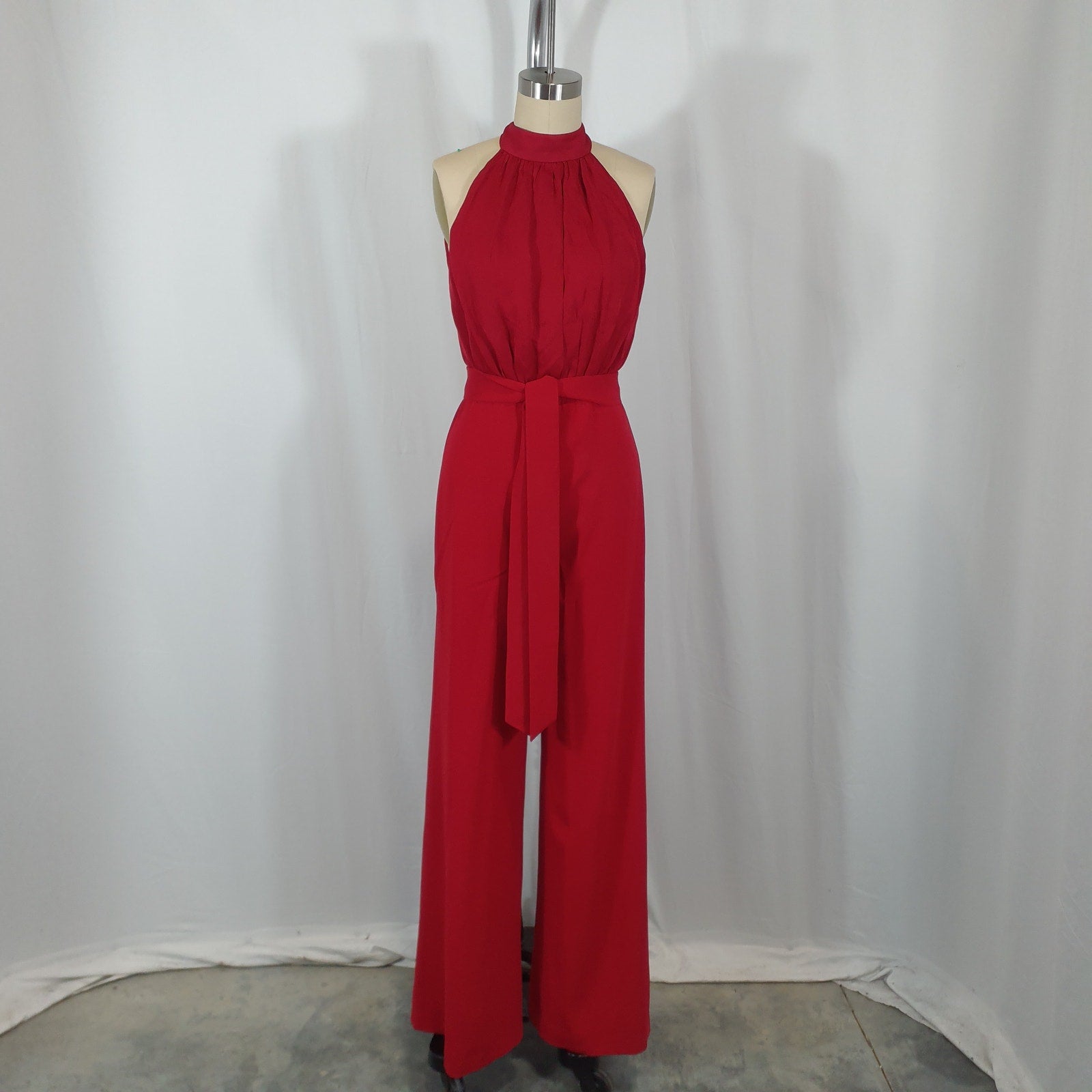 Alice + Olivia 'Thelma' Red Sleeveless Halter Nk Jumpsuit Size 4