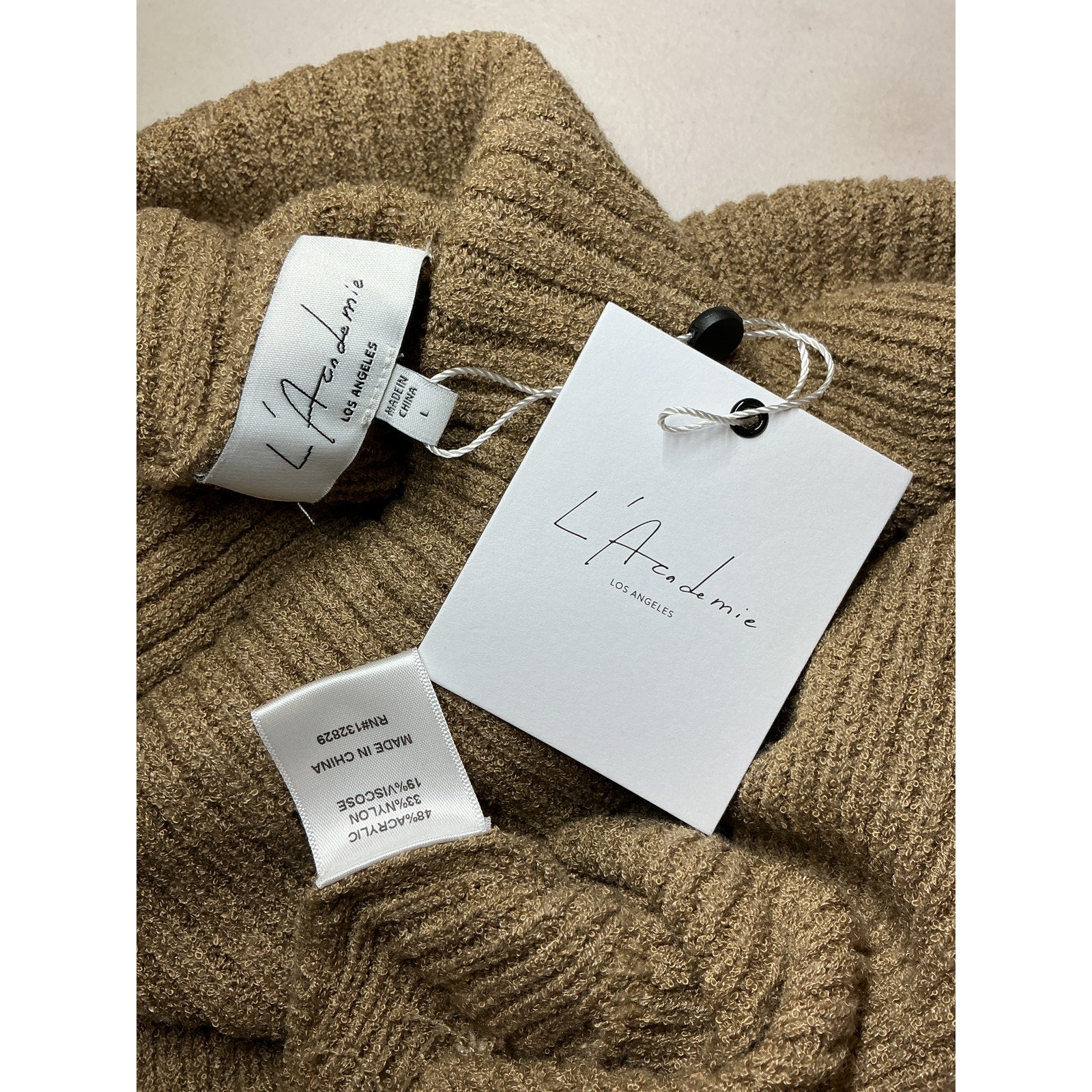 L'Academie 'Lucia' Brown Acrylic Cropped Turtleneck Sweater Size L - NWT
