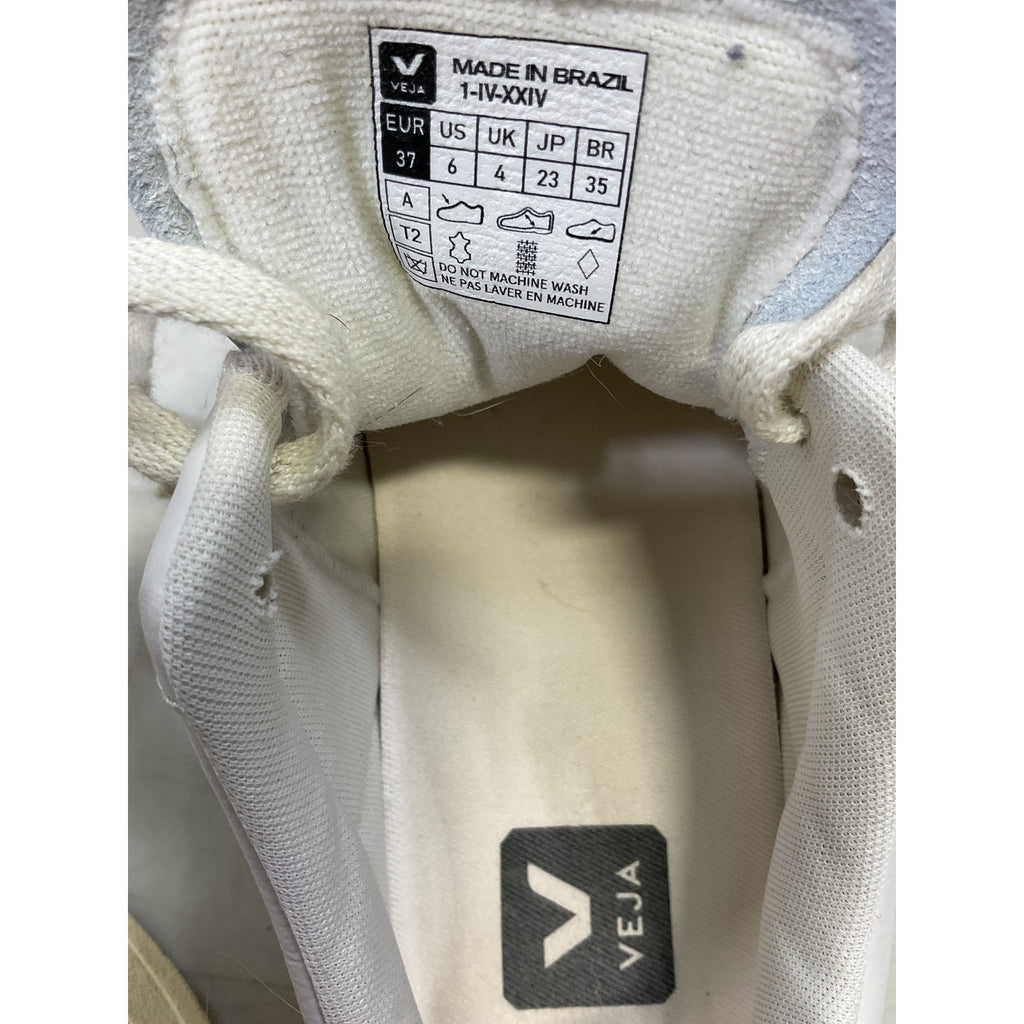 Veja 'V-90' White Leather  Sneaker Size 7