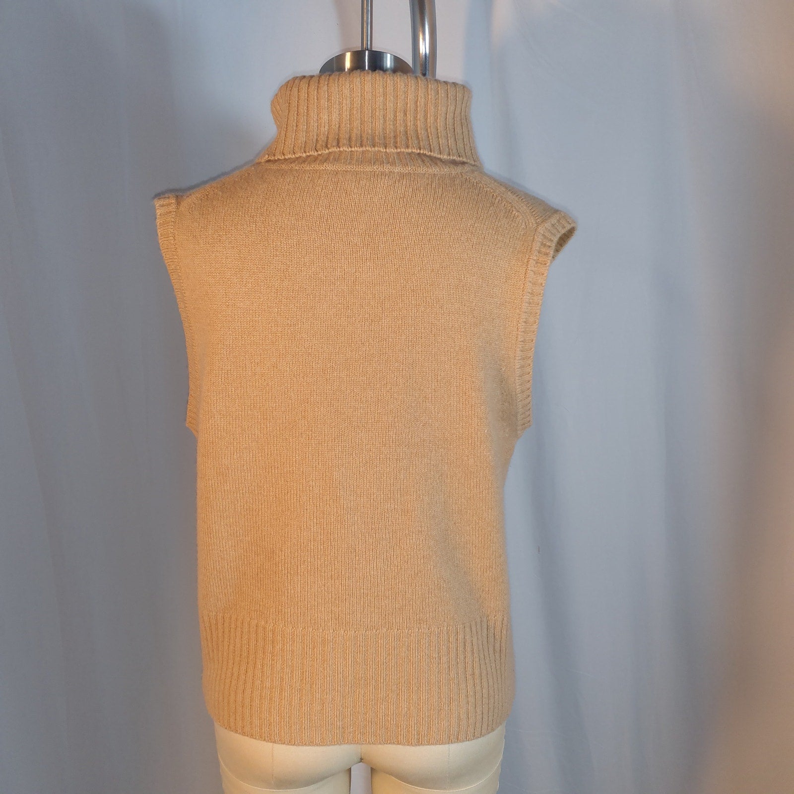 Veronica Beard 'Mazzy' Tan Turtleneck Cashmere Shell Top Size L