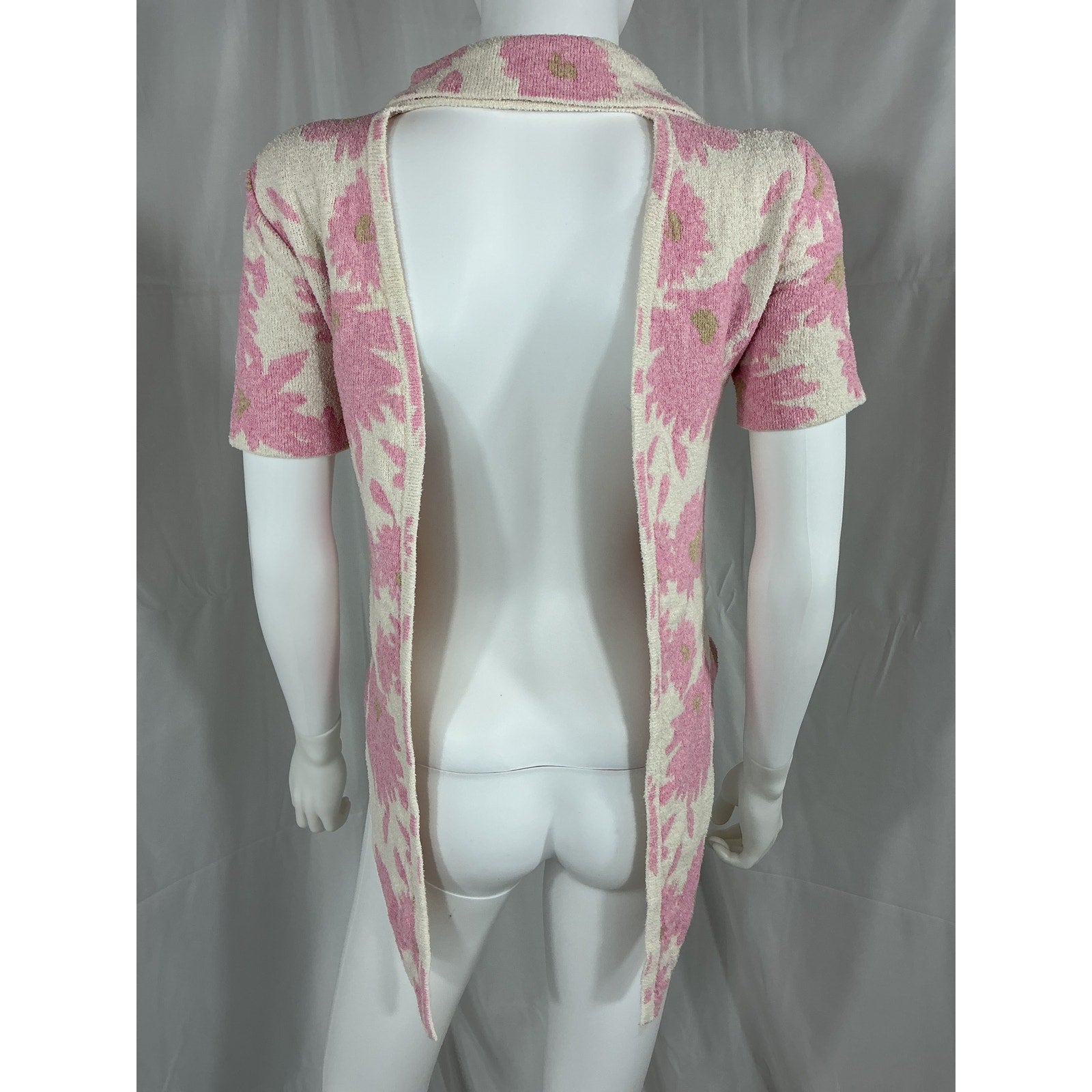 Jacquemus 'Le Polo Bagnu' Pink Open Back Terrycloth Blouse Size 36