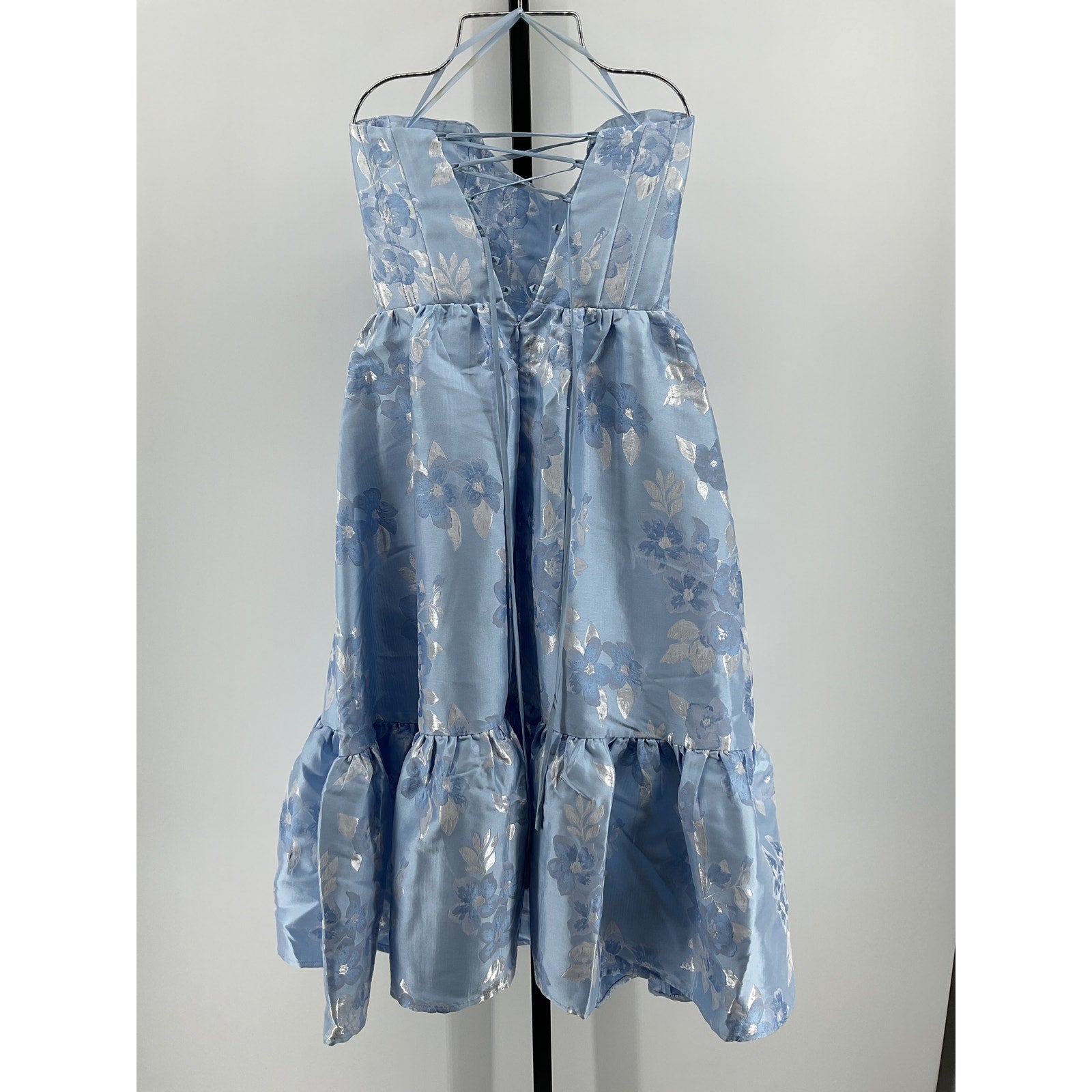 V. Chapman 'Virginia' Blue Polyester Strapless Gown Size 4