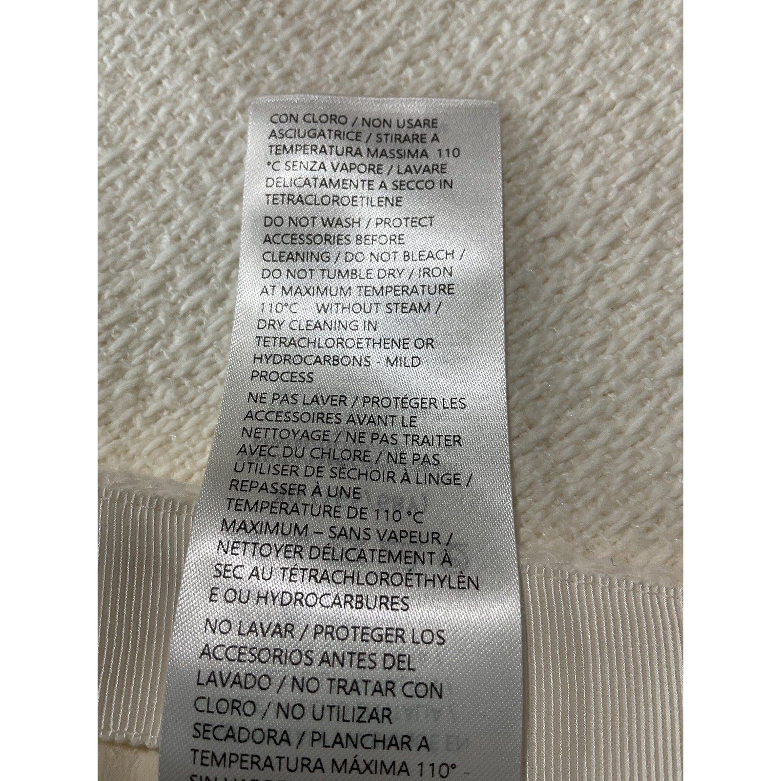 Gucci Wool-Blend Bouclé-Tweed Mini Skirt Off-White Size 4