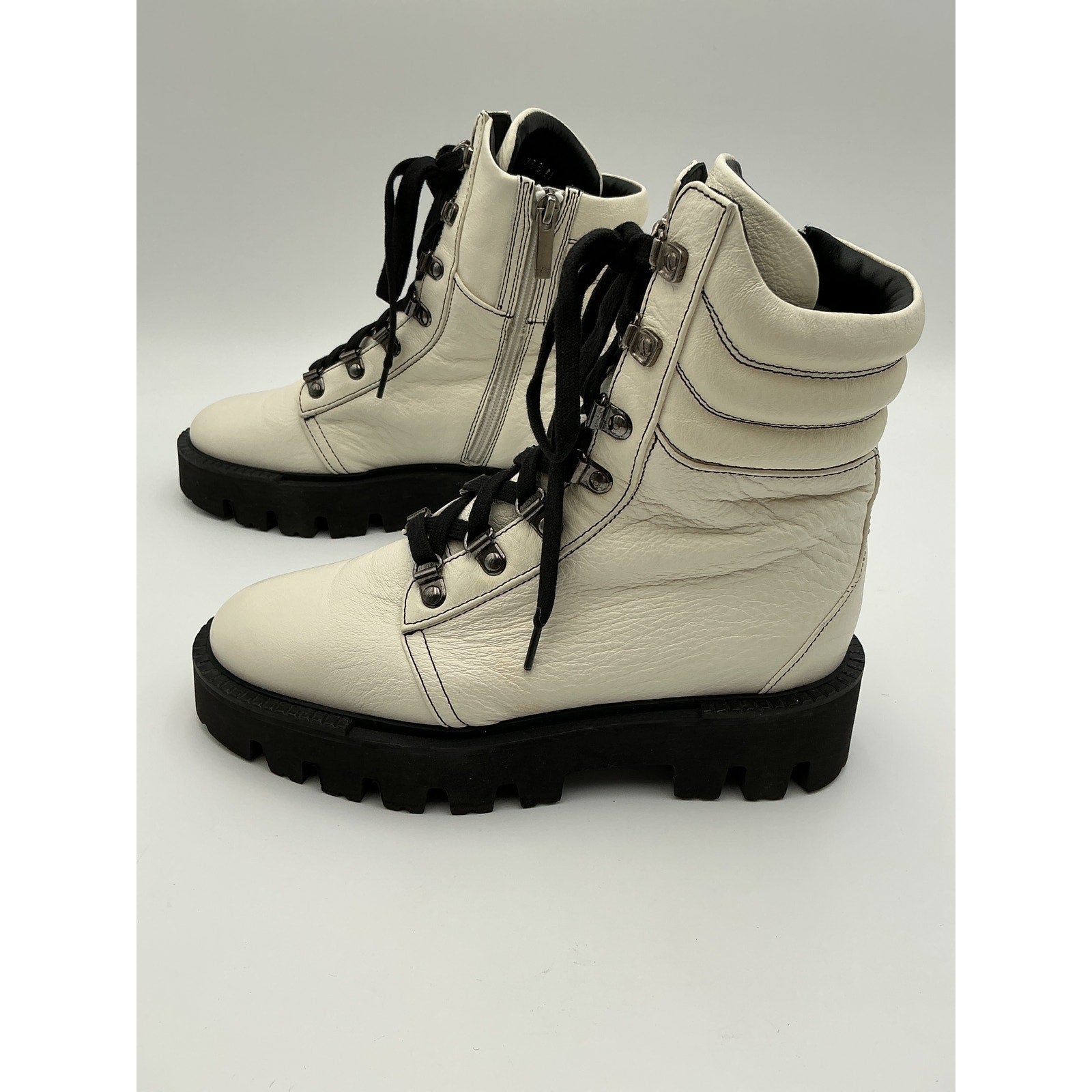 Aquatalia 'Alyssa' White Lace Up Boots Size 6.5