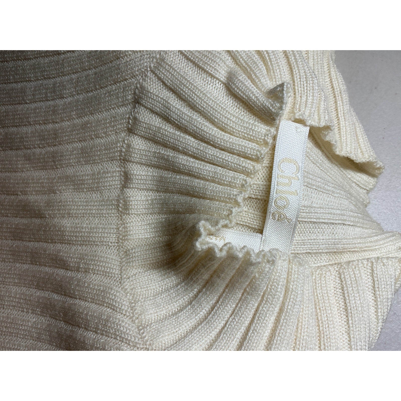 Chlo� Ribbed White Wool And Cashmere-Blend Turtleneck Sweater Size L