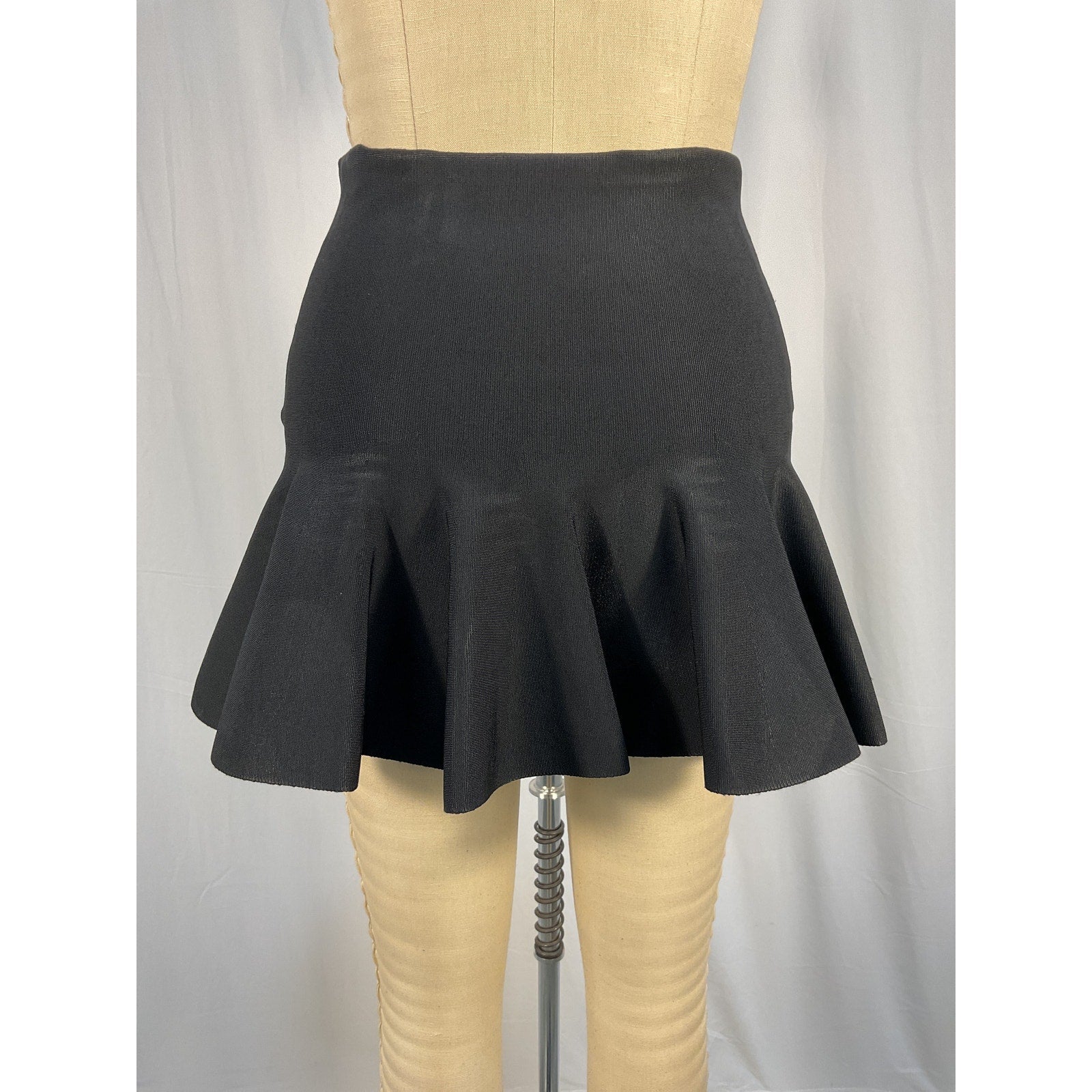 A.L.C. 'Eliza' Black Top Size S