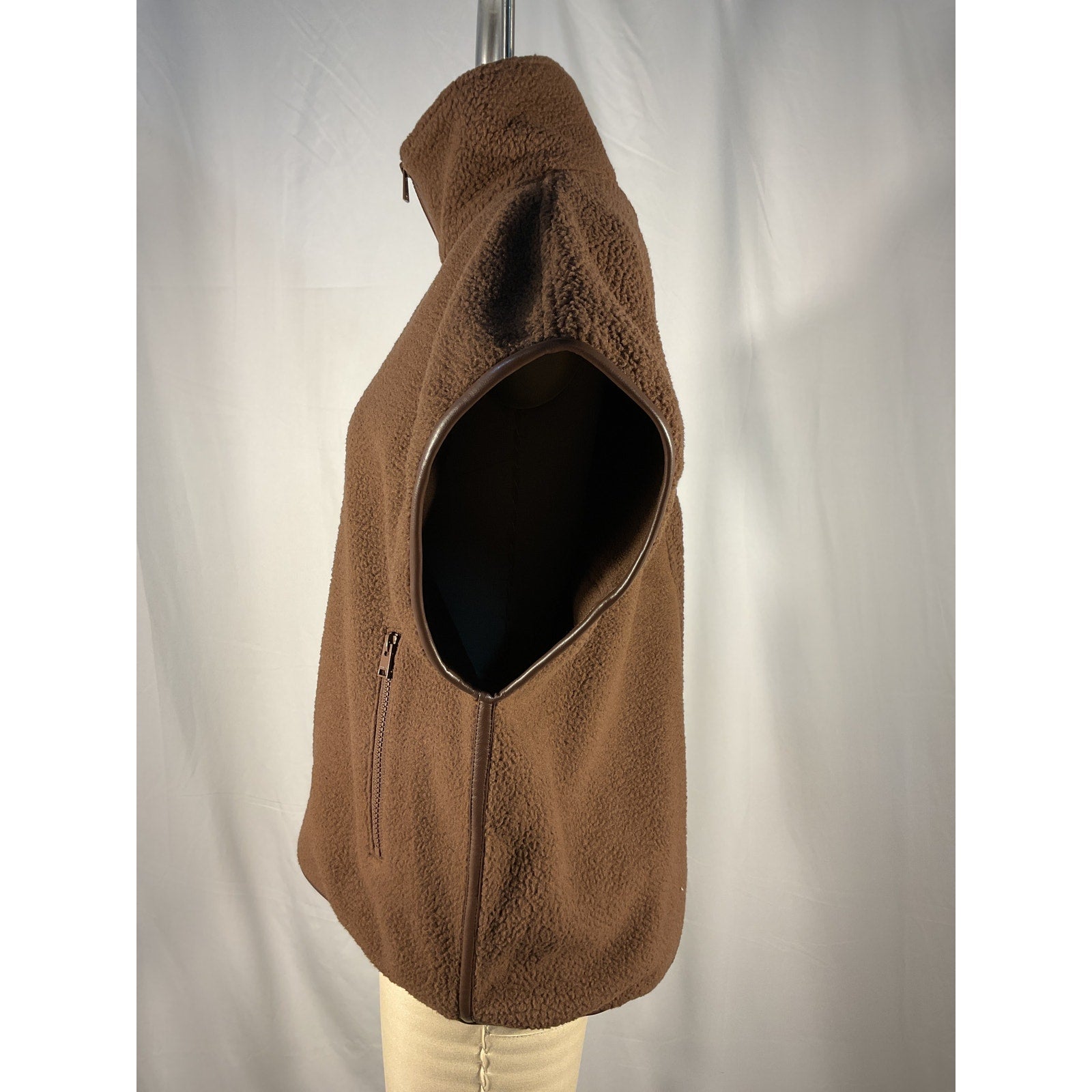 Lamarque 'Eudora' Brown Fleece Vest Size XS