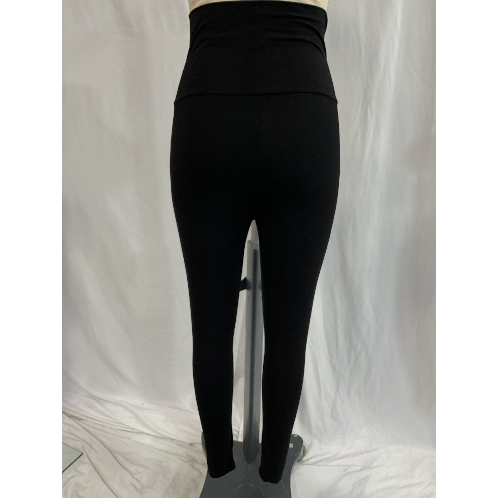 Hatch Black 'The Ultra Soft Before, During, And After' Maternity Legging Size S