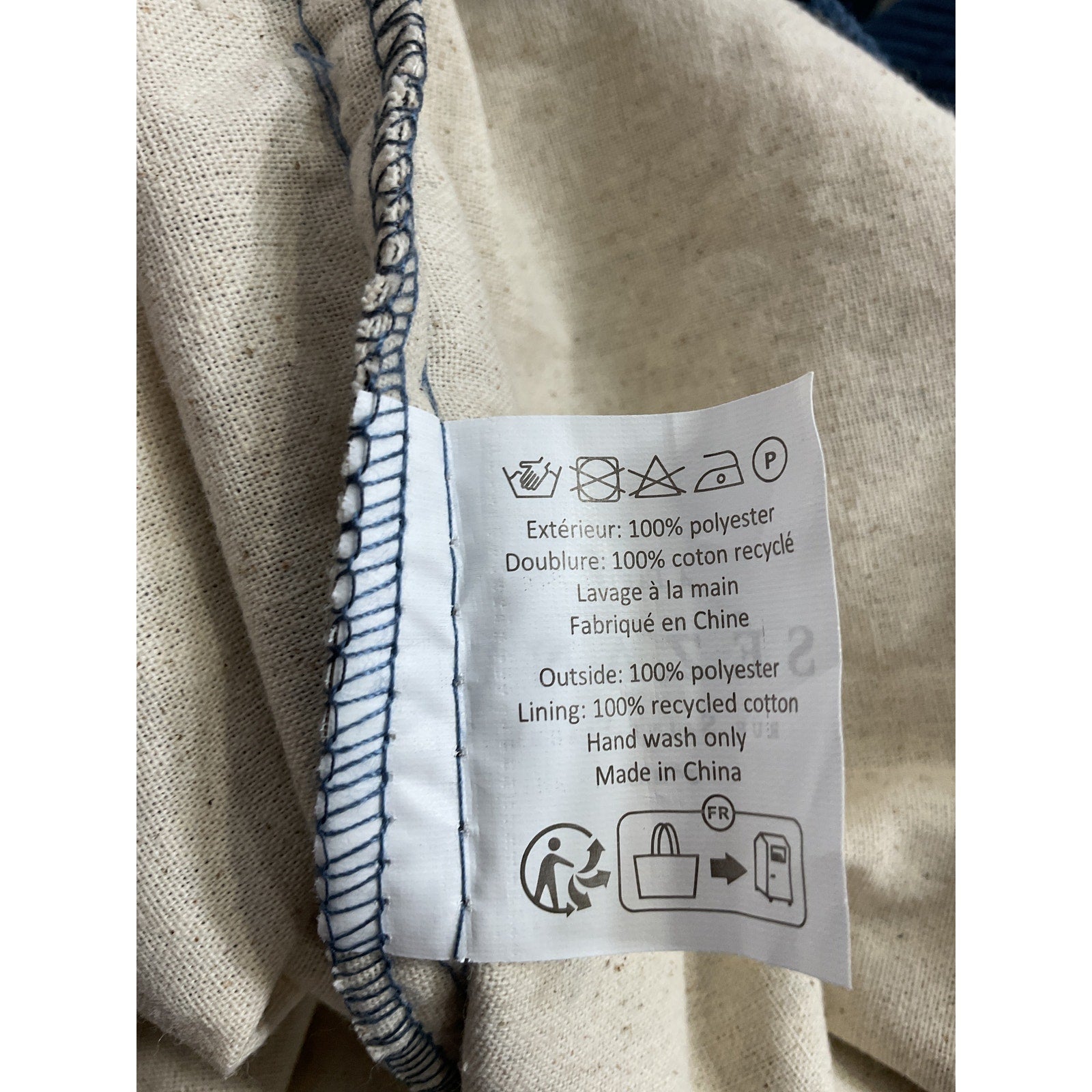 S�zane 'Velvet' Blue Polyester Tote Bag