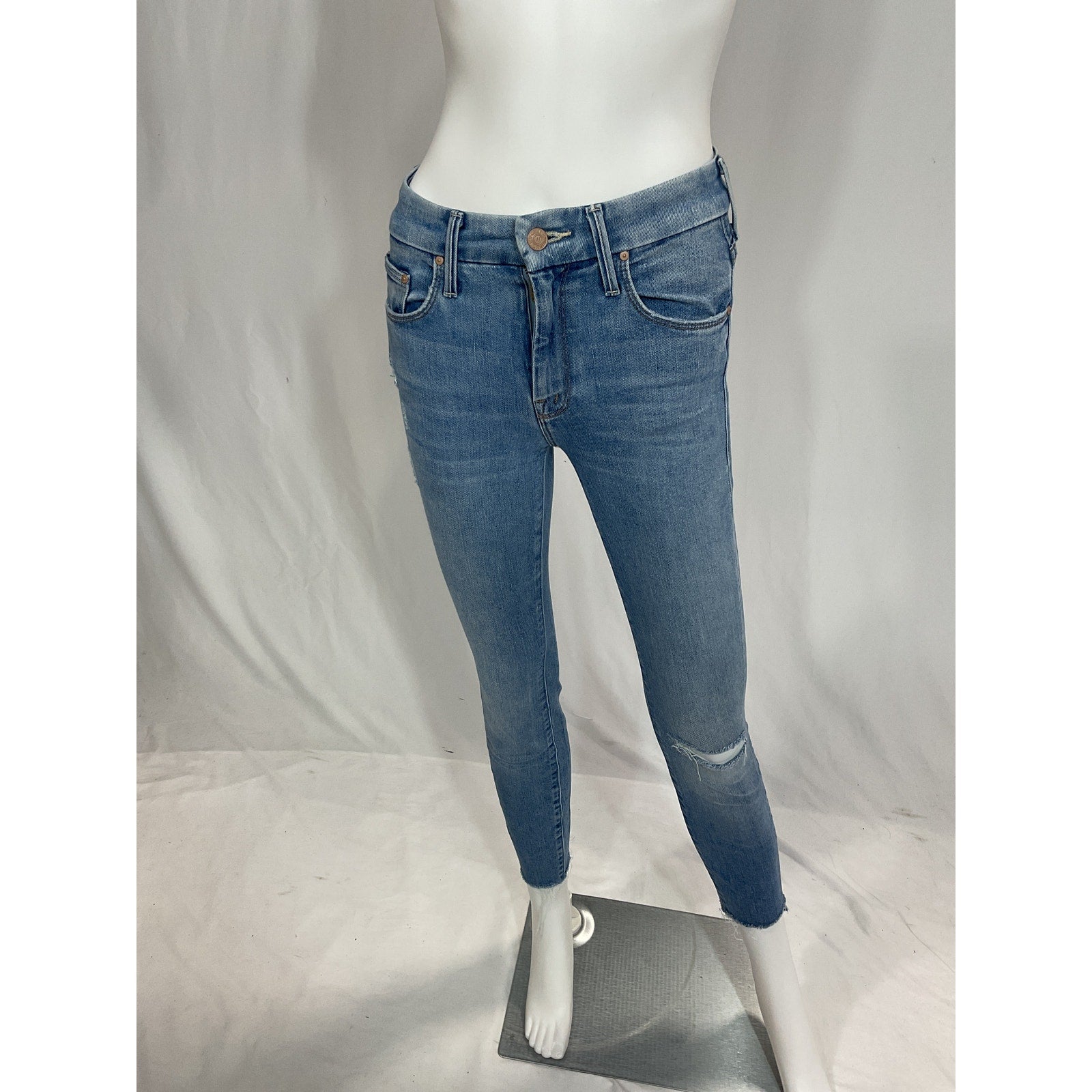 Mother 'The Looker' Blue Ankle Step Fray Denim Jean Size 24
