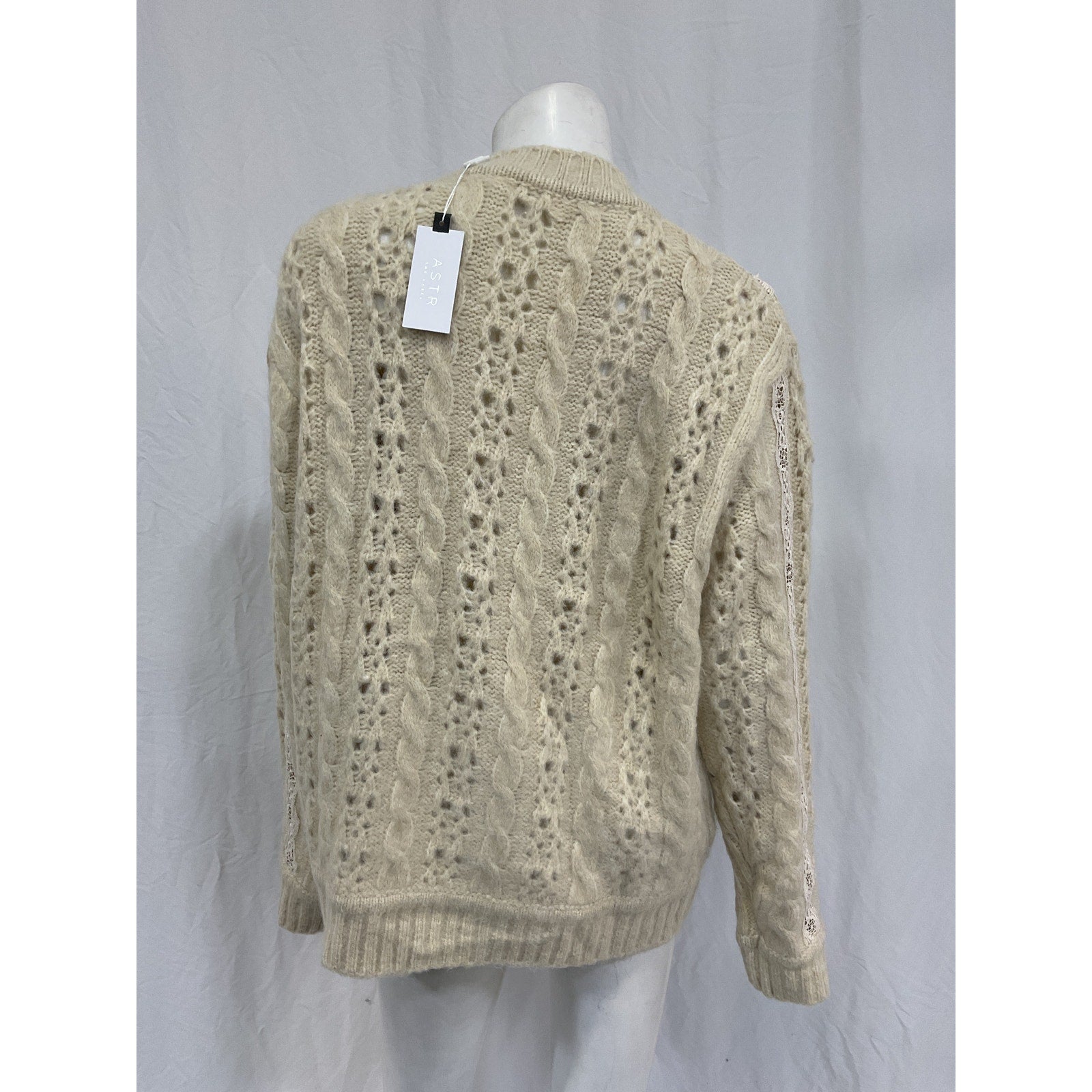 Astr The Label 'Nesmarie' White Acrylic Lace Embellished Cardigan Size M - NWT