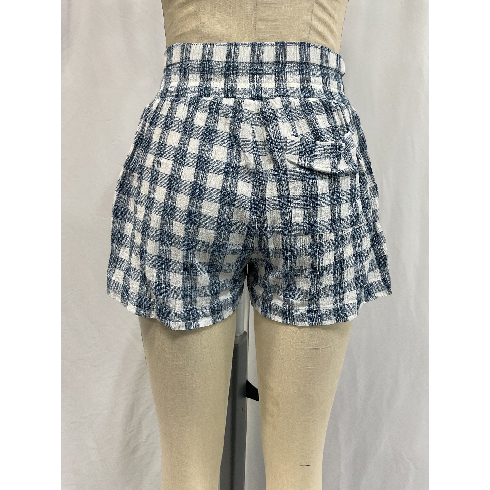 Hatch 'The Willa' White Crinkle Maternity Short Size 0