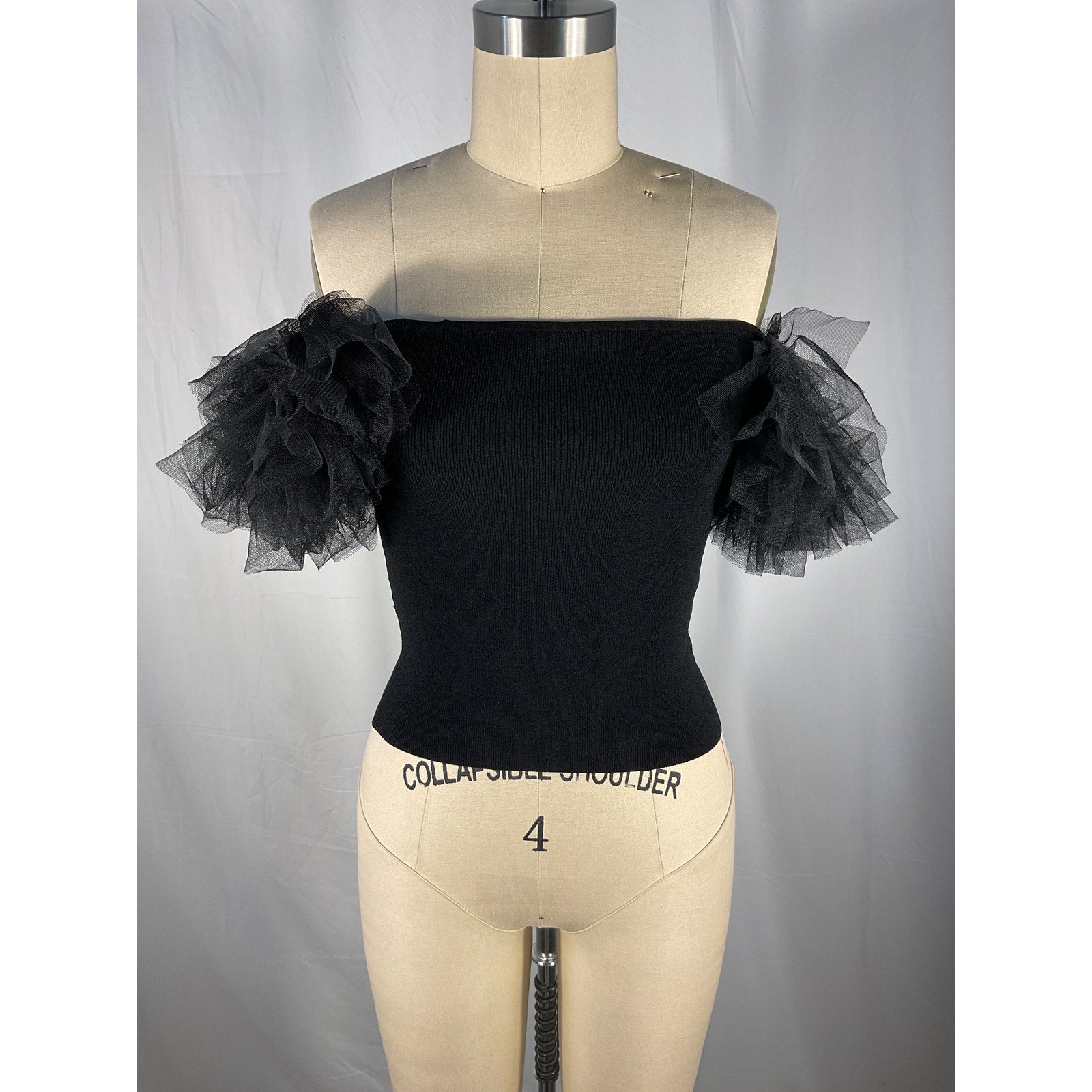 Autumn Cashmere 'Tulle' Black Viscose Off-The-Shoulder Top Size M
