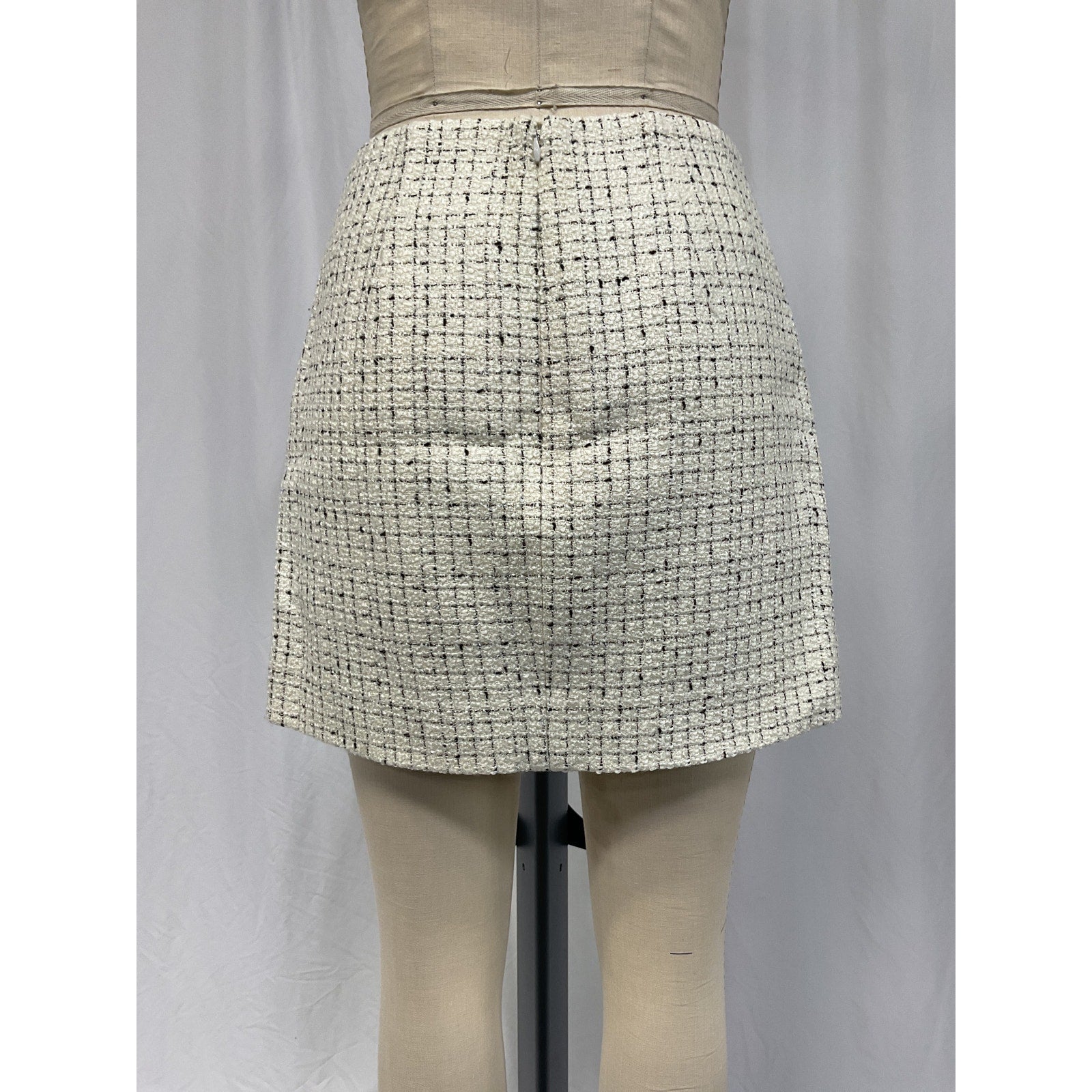 Anine Bing 'Mateo' White Acrylic Skirt Size 36