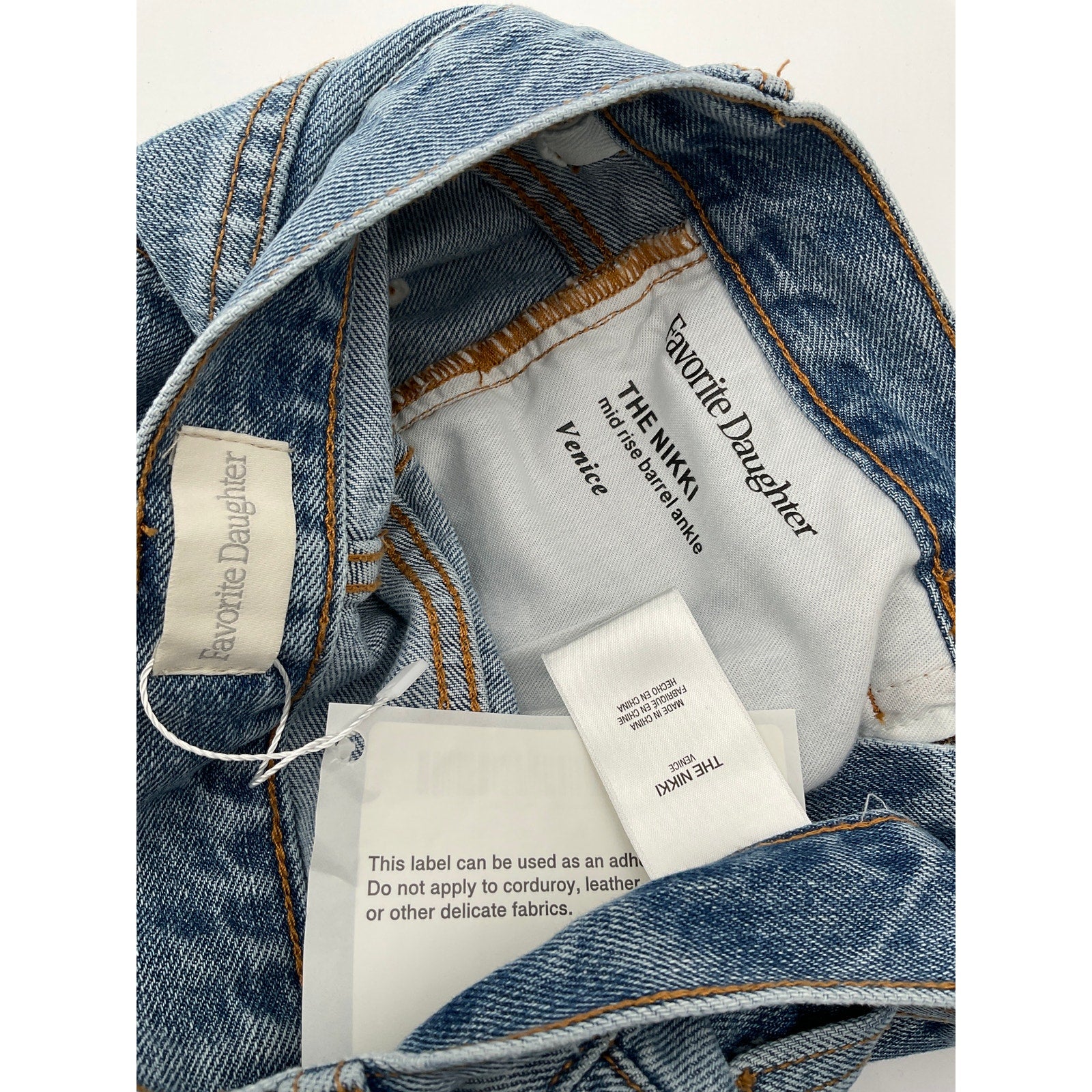 Favorite Daughter 'The Nikki' Blue Cotton Mid Rise Barrel Jean Size 26