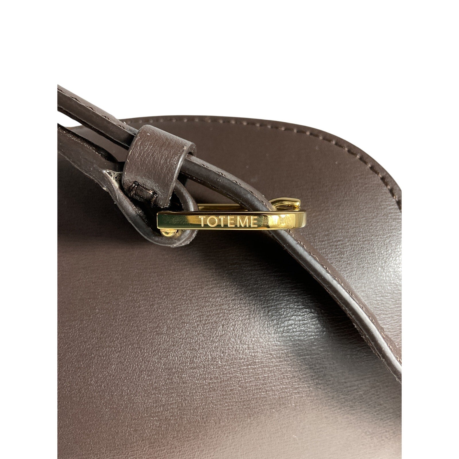 Toteme 'T-Lock' Brown Leather Textured-Leather Clutch OS