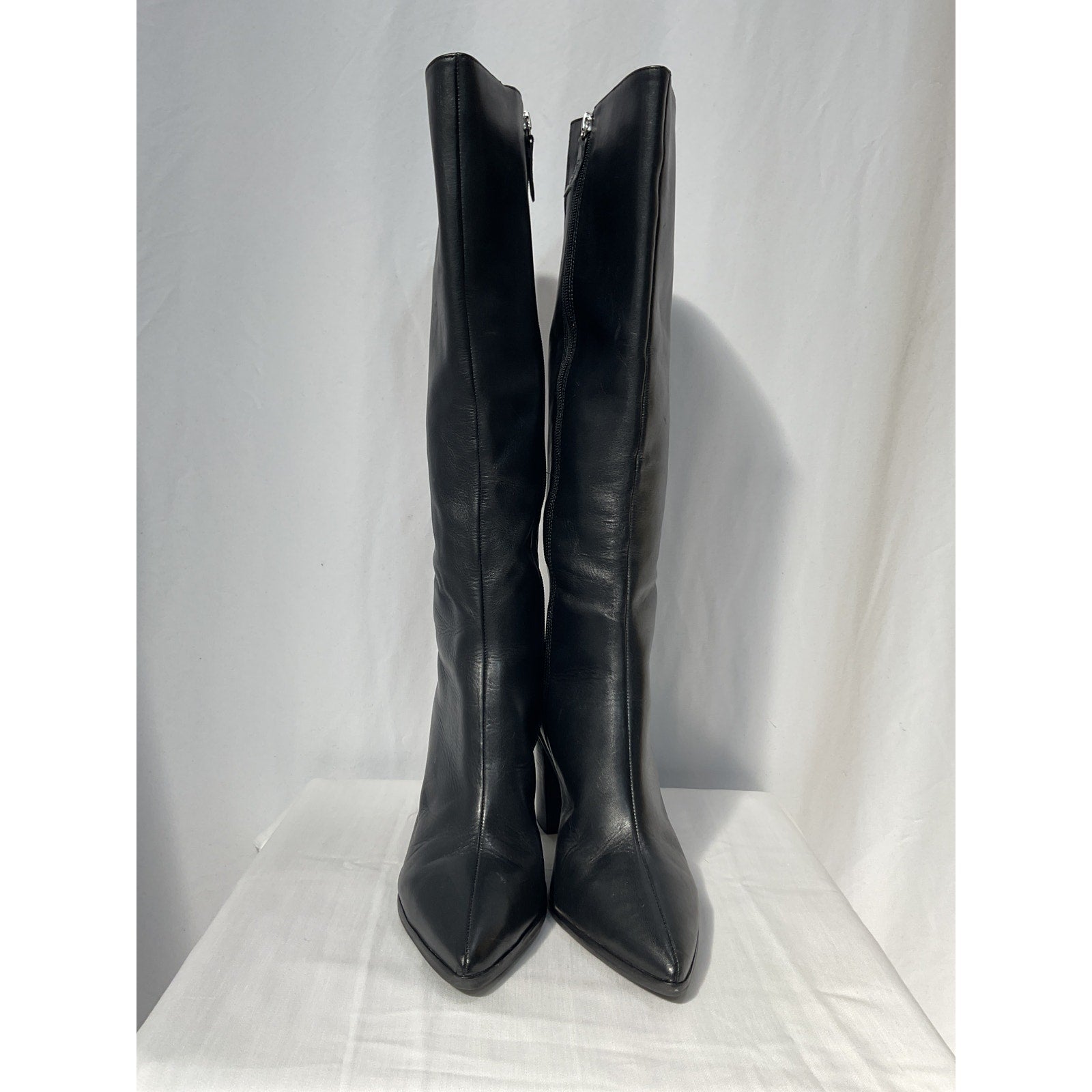 Schutz 'Mikki' Black Up Block Size 8.5