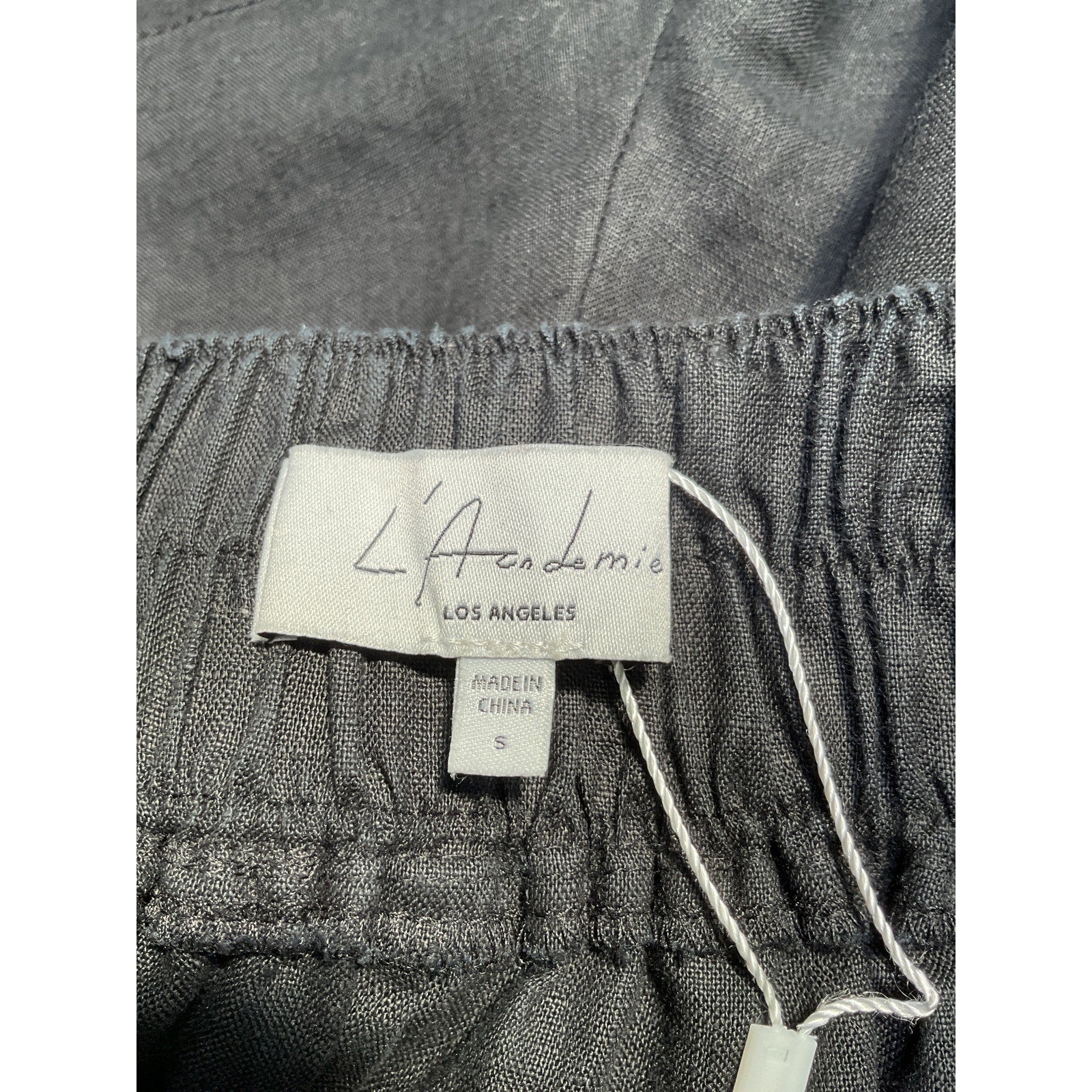 L'Academie 'Comilly' Black Linen Short Size S