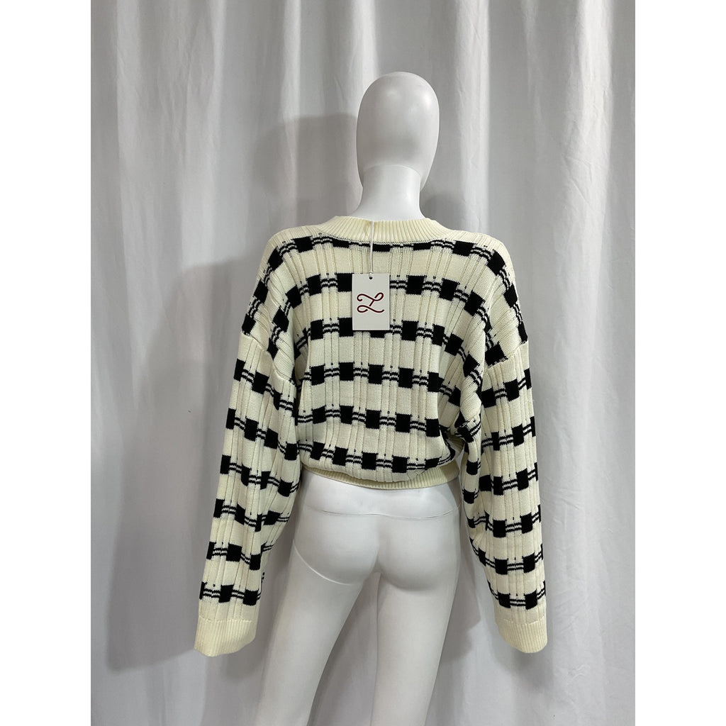 L'Academie 'Evran' White Check Sweater Size M - NWT