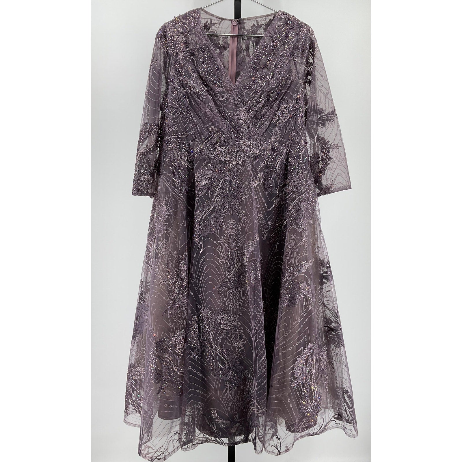 Mac Duggal Beaded Floral Grey Polyester A-Line Cocktail Dress Size 14