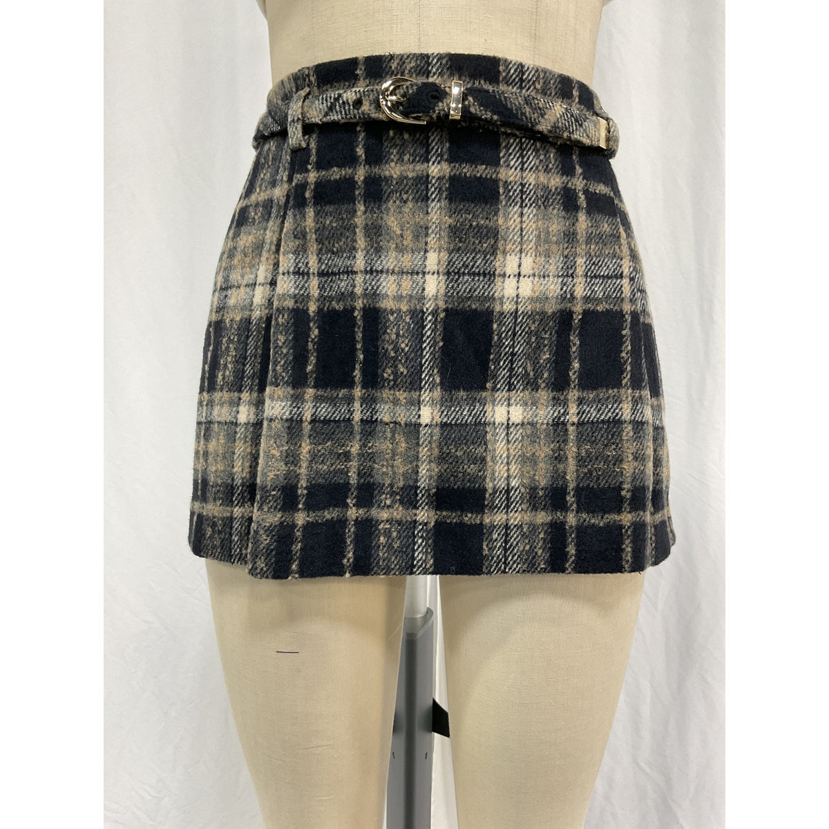 Reformation 'Rory' Black Polyester Skirt Size 6