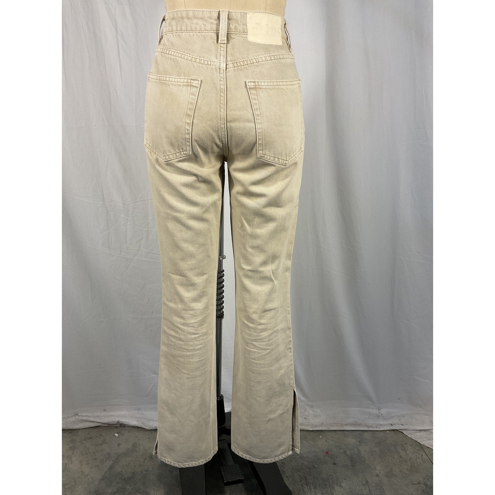 Grlfrnd Harlow High Rise White Cotton Boot With Slit Size 26