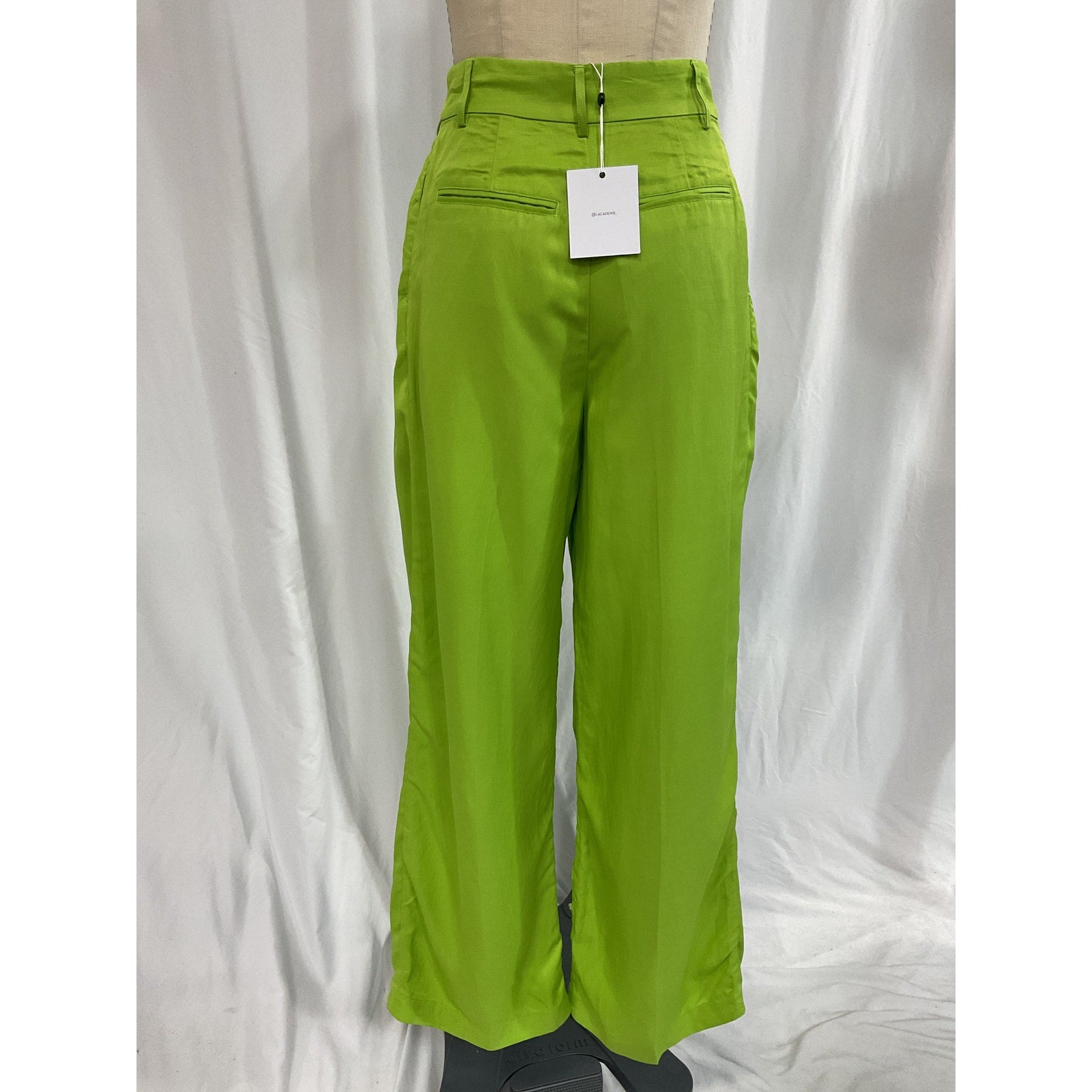 L'Academie 'Peonia' Green Sateen Pant Size XS - NWT