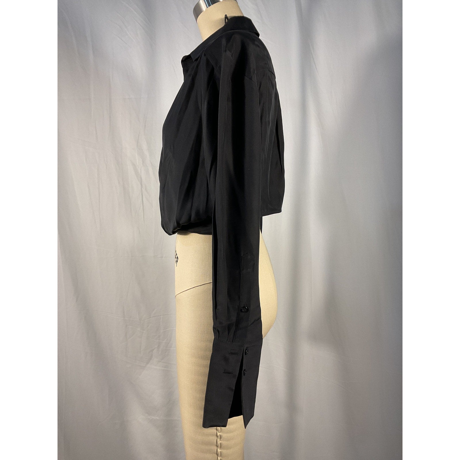 Gauge81 'Myoko' Black Satin Top Size S