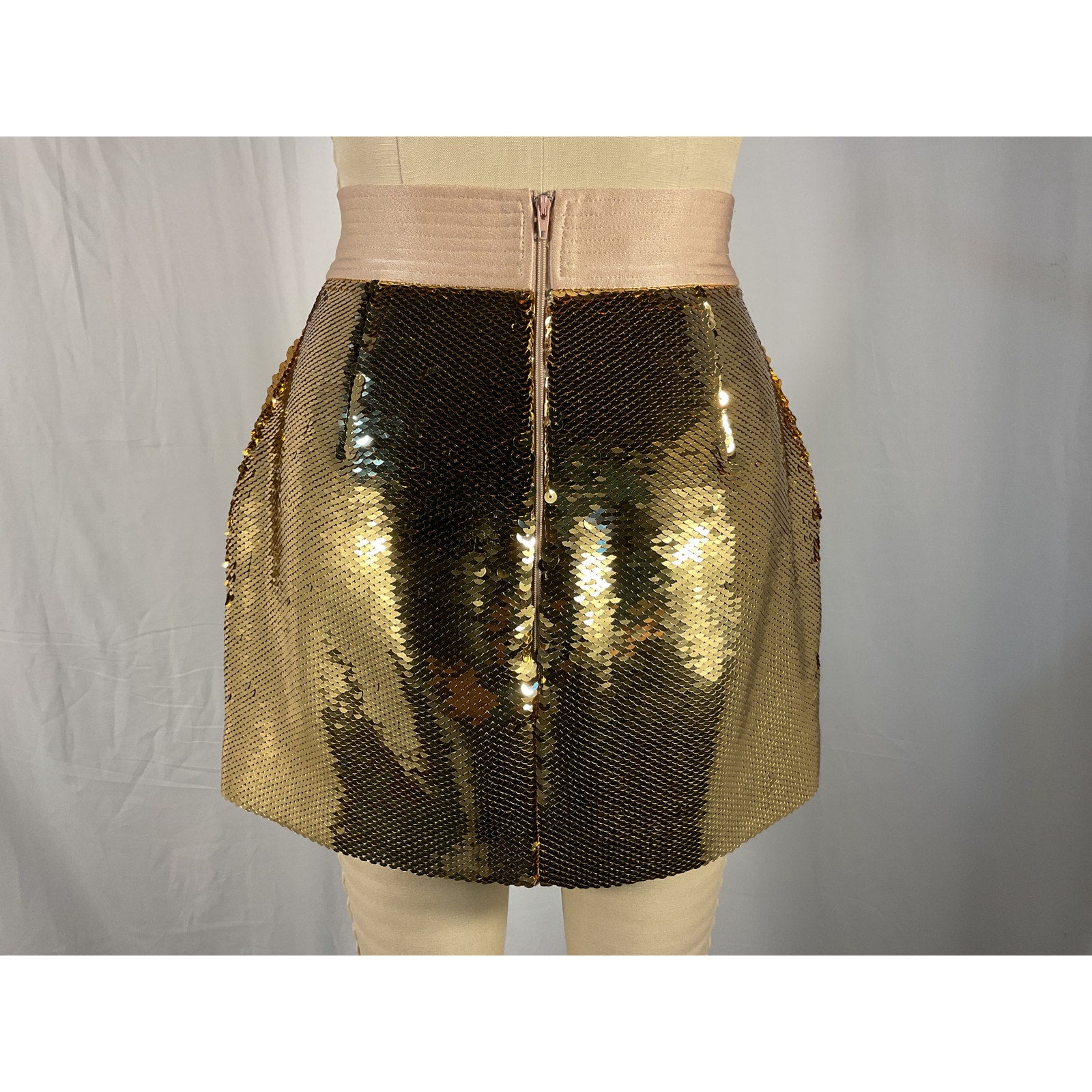 Alex Perry 'Delon' Gold Sequin Mini Skirt Size 4