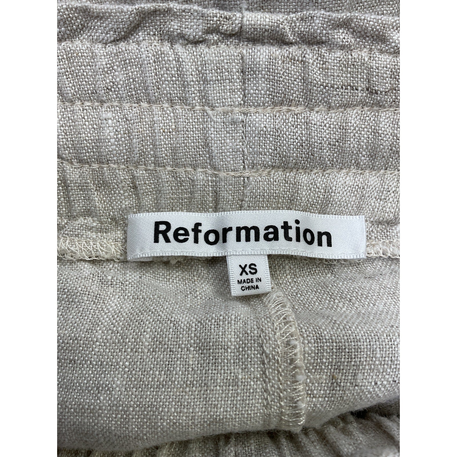 Reformation 'Mila' Beige Linen Short Size XS