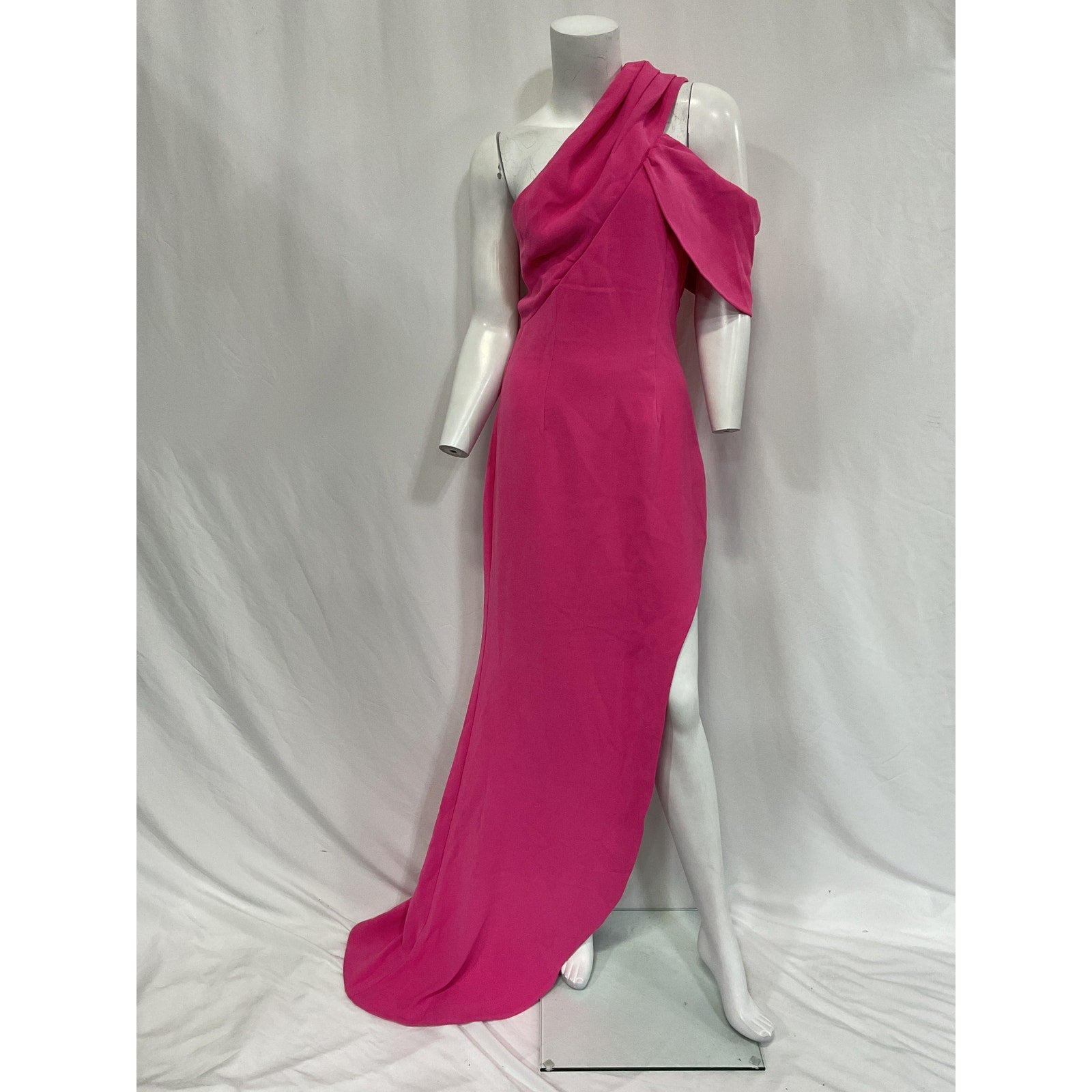 Elliatt 'Spectacle' Pink Crepe One Shoulder Gown Size S - NWT