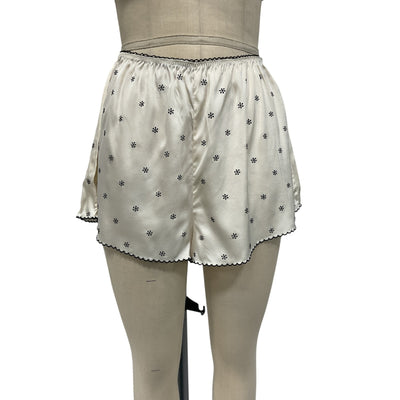 Dôen 'Marilyn' White Short Size M