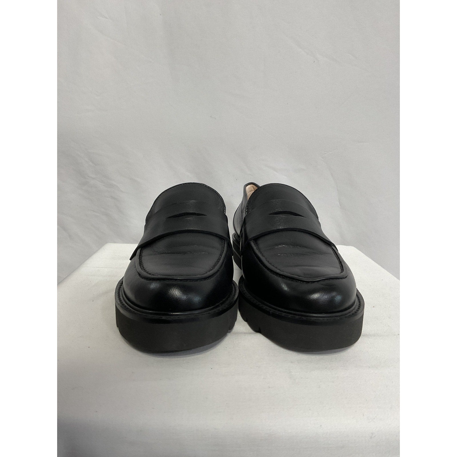 Stuart Weitzman 'Parker' Black Lift Loafer Size 9.5