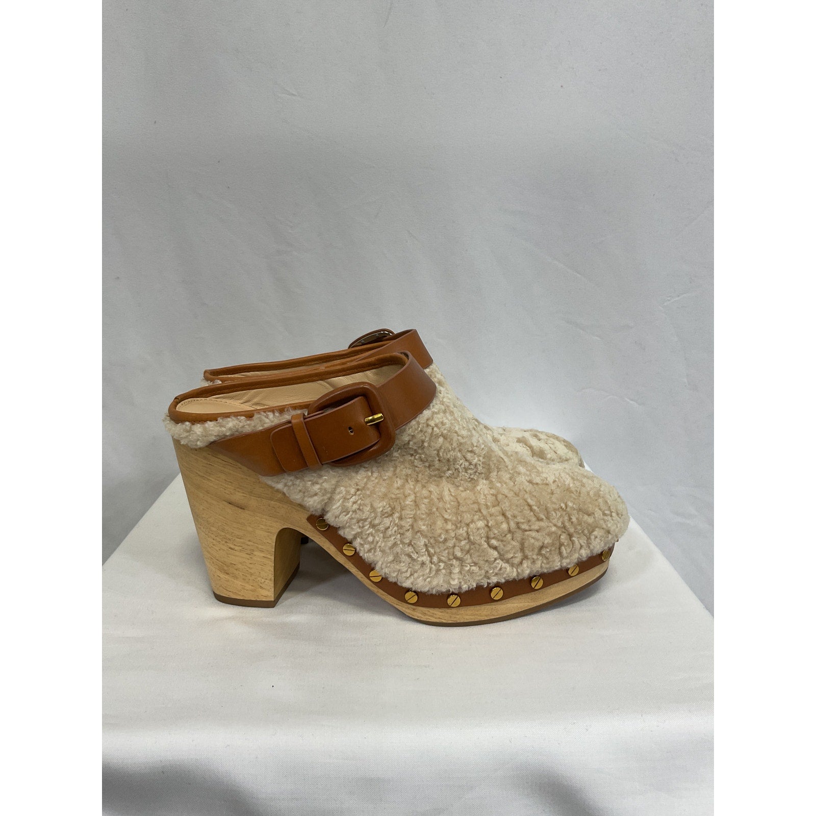 Veronica Beard 'Dacey Shearling' Beige Mules Size 10