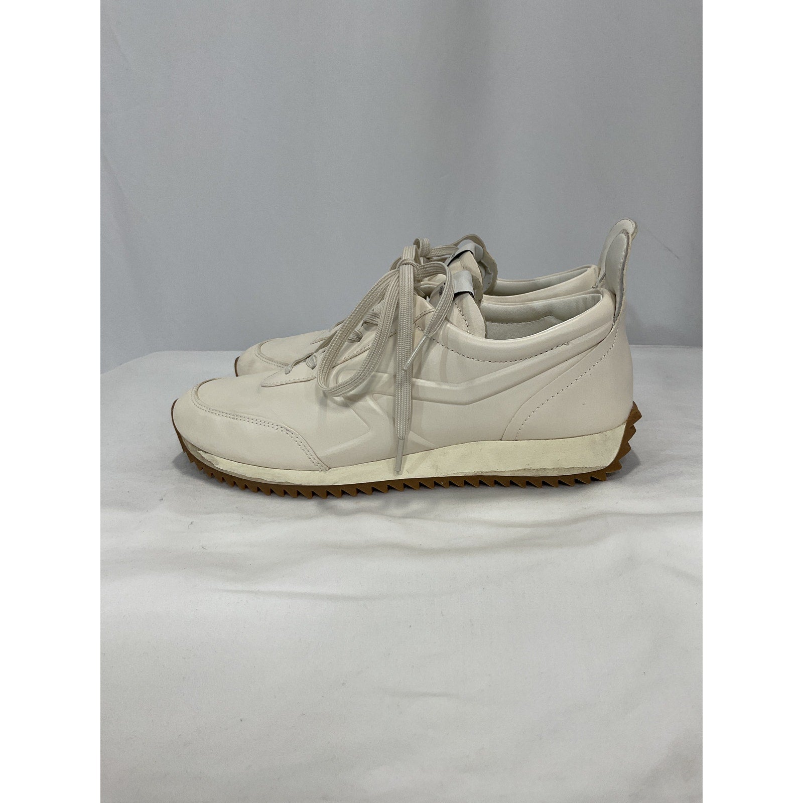 Rag & Bone 'Retro' Tan Leather Runner Size 9