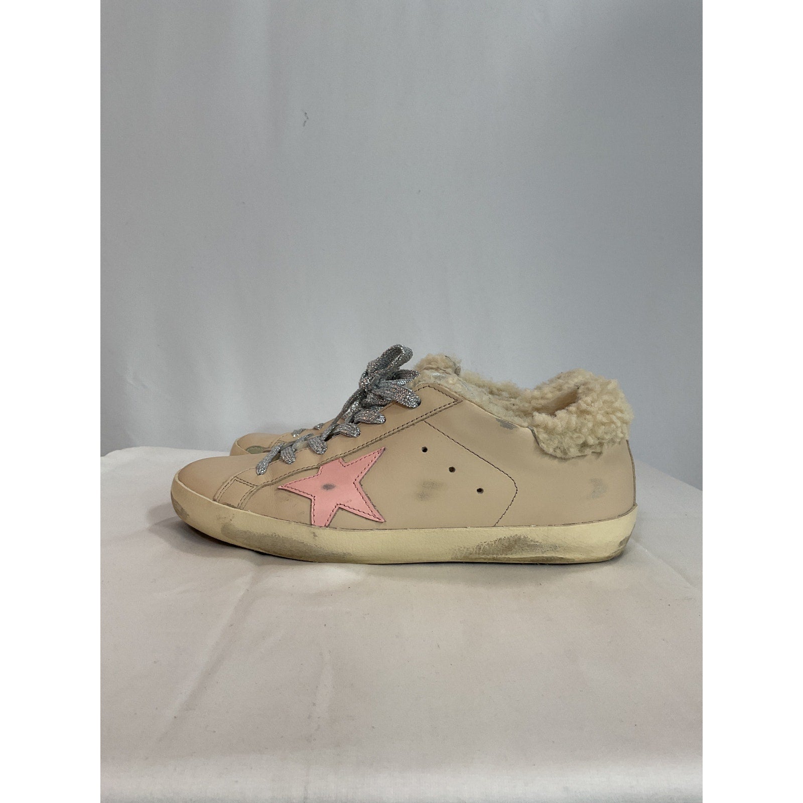 Golden Goose Tan Exclusive To Mytheresa � Superstar Shearling-Lined White Leather Sneakers Size 9
