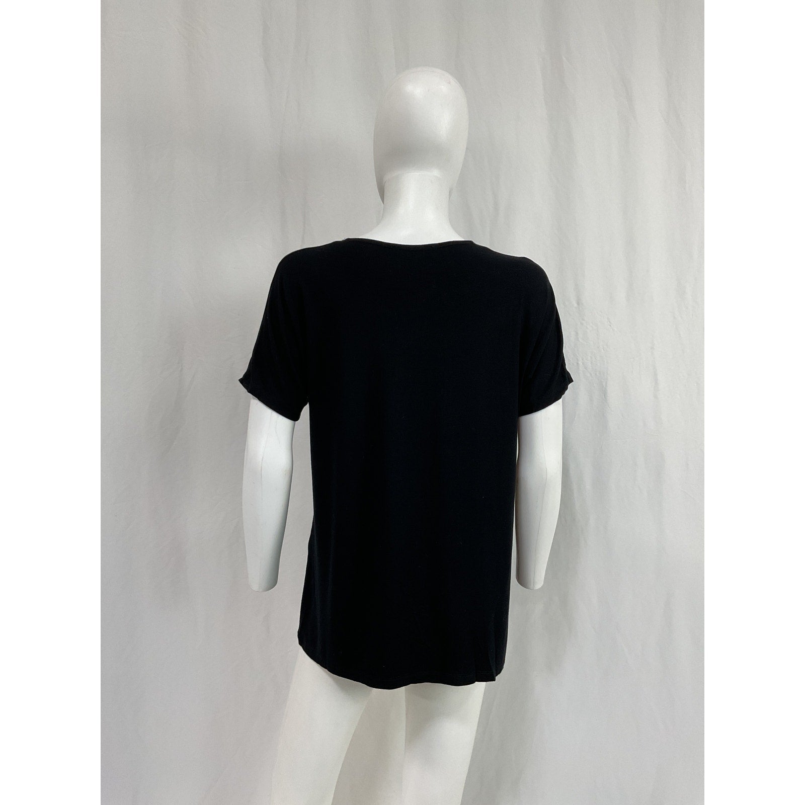 Hatch 'The Perfect' Black Viscose Vee Size 0