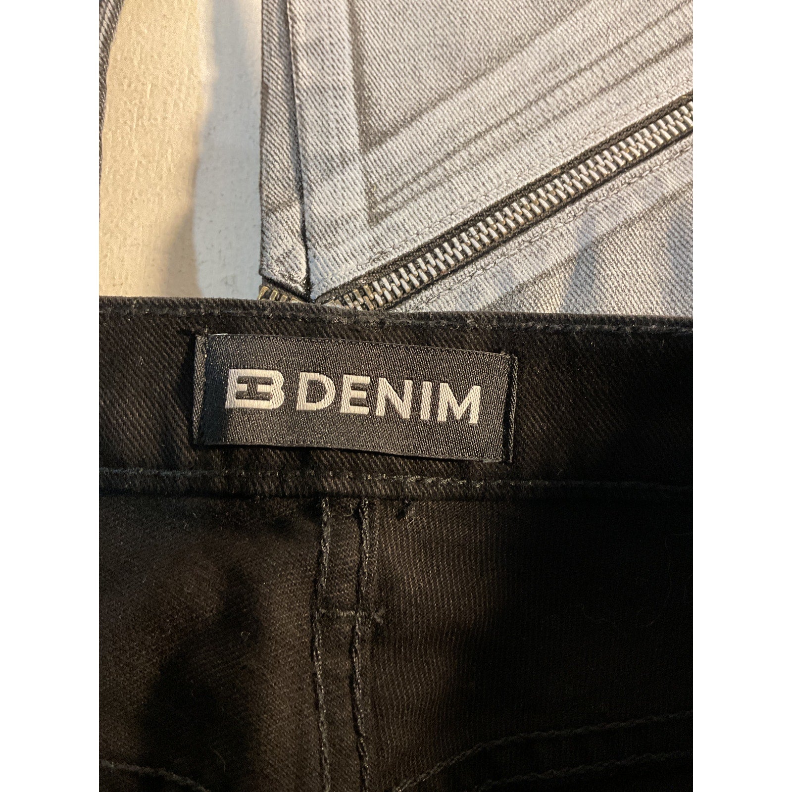 Eb Denim Zipped Gray Frederic Wide Leg Denim Jean Size 24