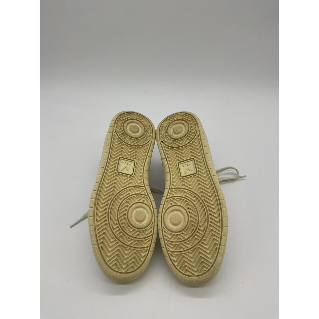 Veja 'V-90' White Leather  Sneaker Size 7