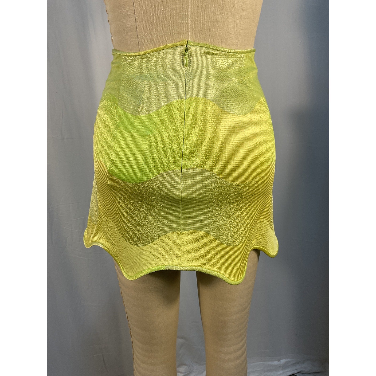Alexis 'Claudine' Green Sateen Skirt Size M - NWT